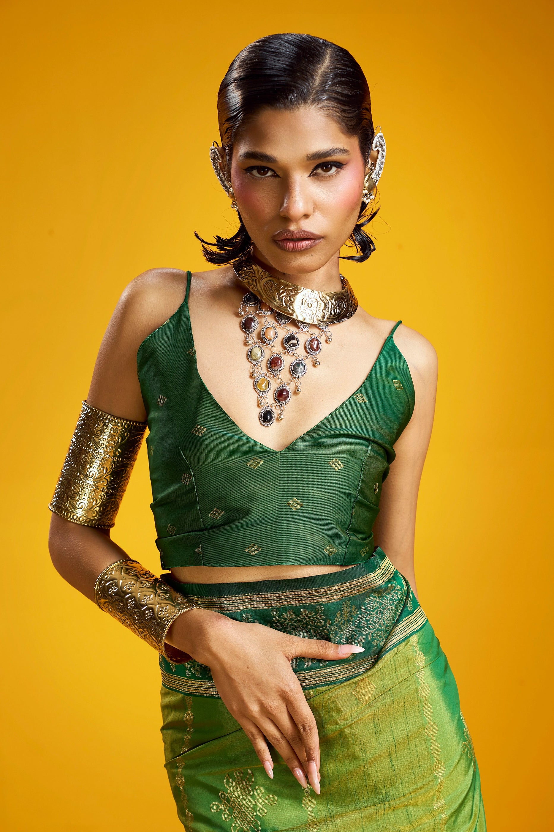 Green Woven Silk Saree-SAR12364_3_SareeButa.com
