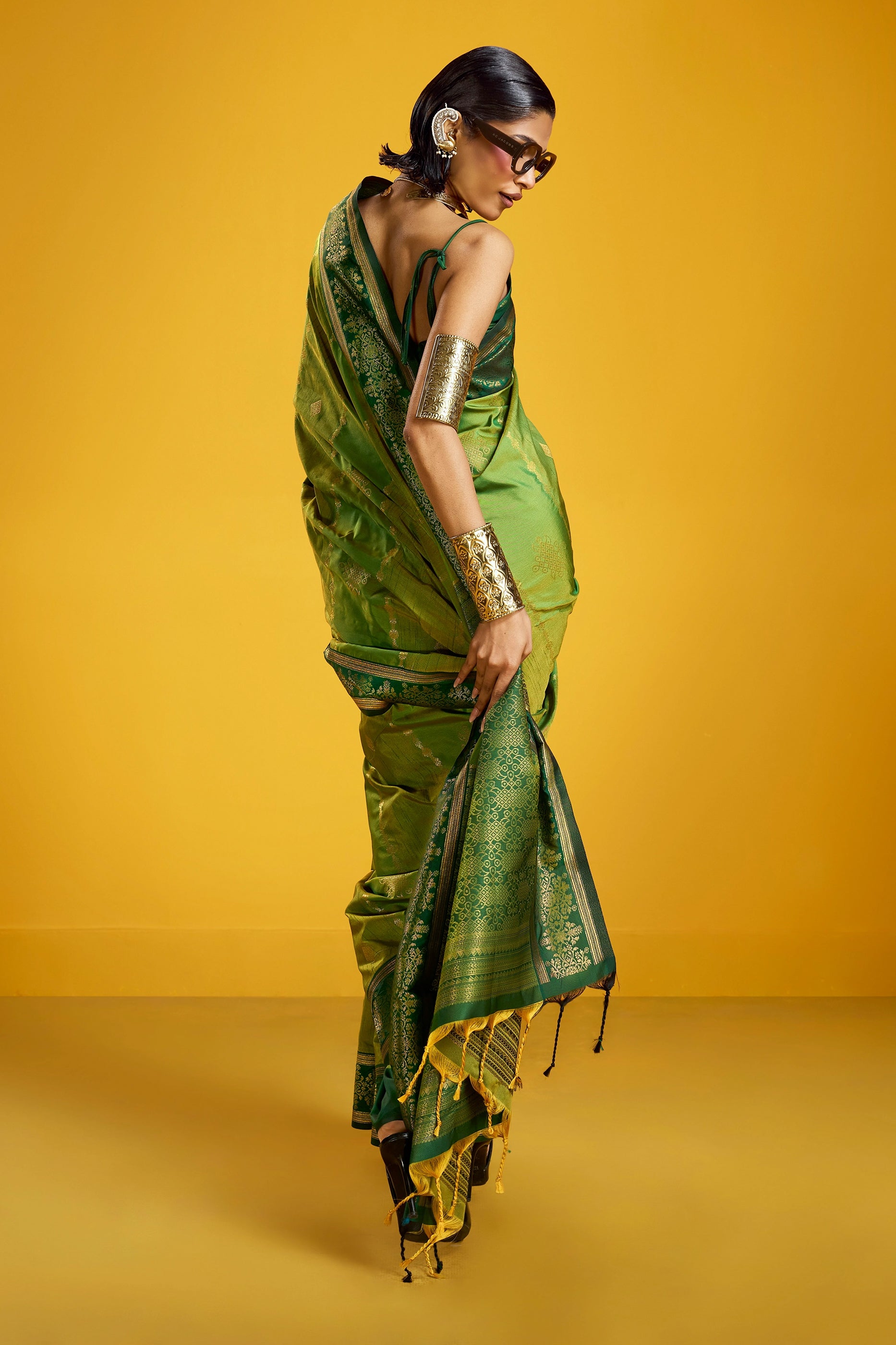 Green Woven Silk Saree-SAR12364_4_SareeButa.com