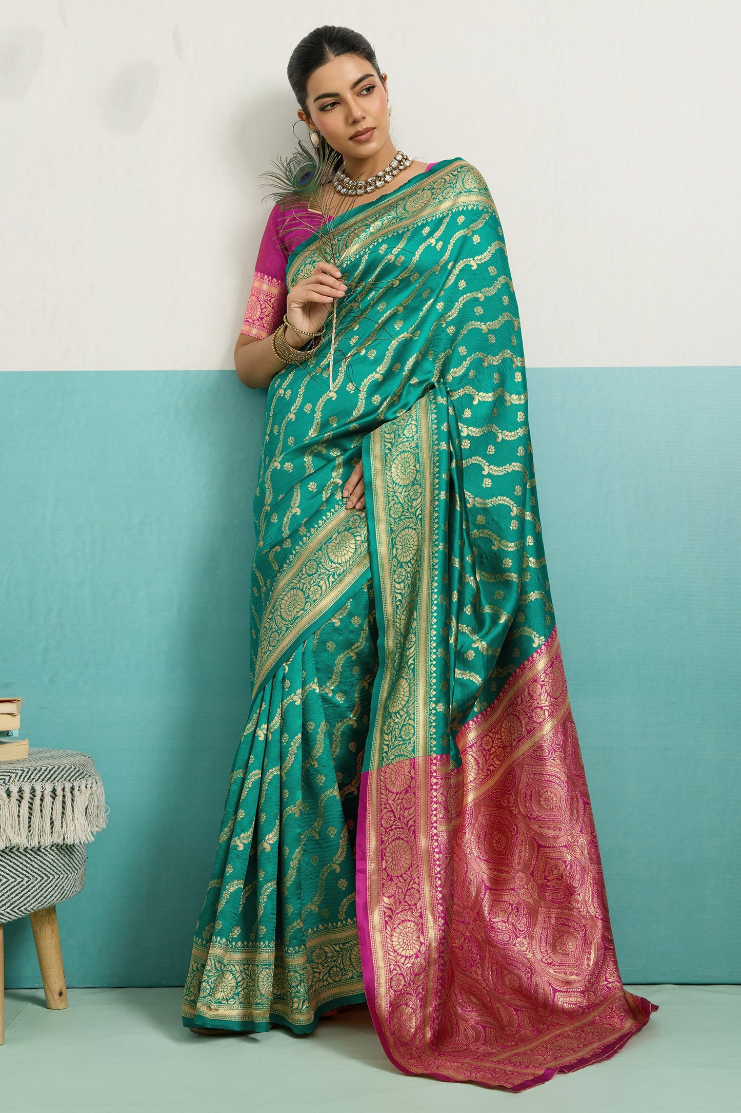 Green Woven Silk Saree-SAR12512_3_SareeButa.com