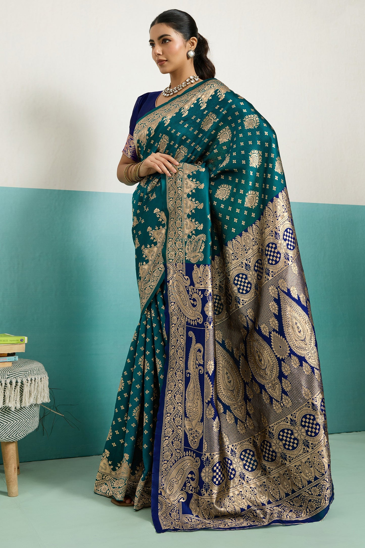 Green Woven Silk Saree-SAR12517_1_SareeButa.com
