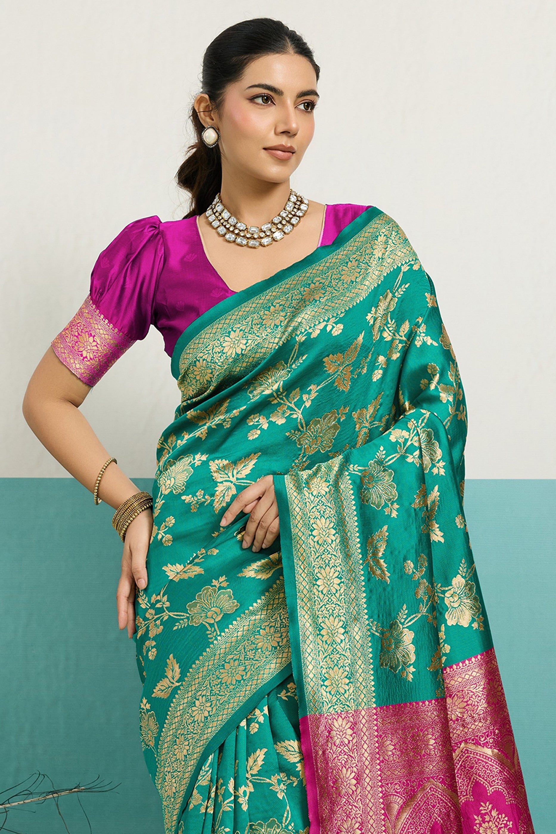 Green Woven Silk Saree-SAR12520_4_SareeButa.com