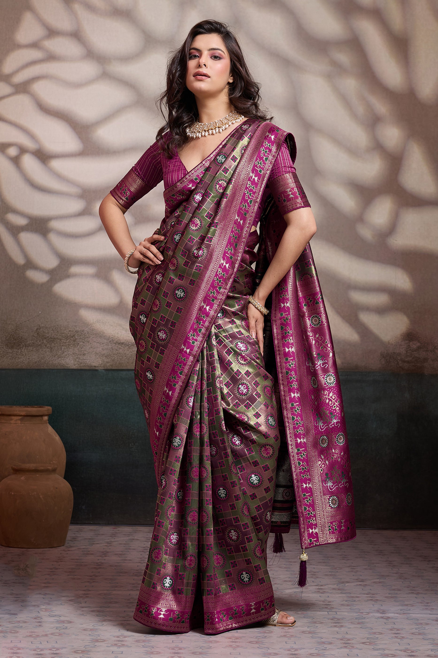 Green Woven Silk Saree-SAR12550_4_SareeButa.com