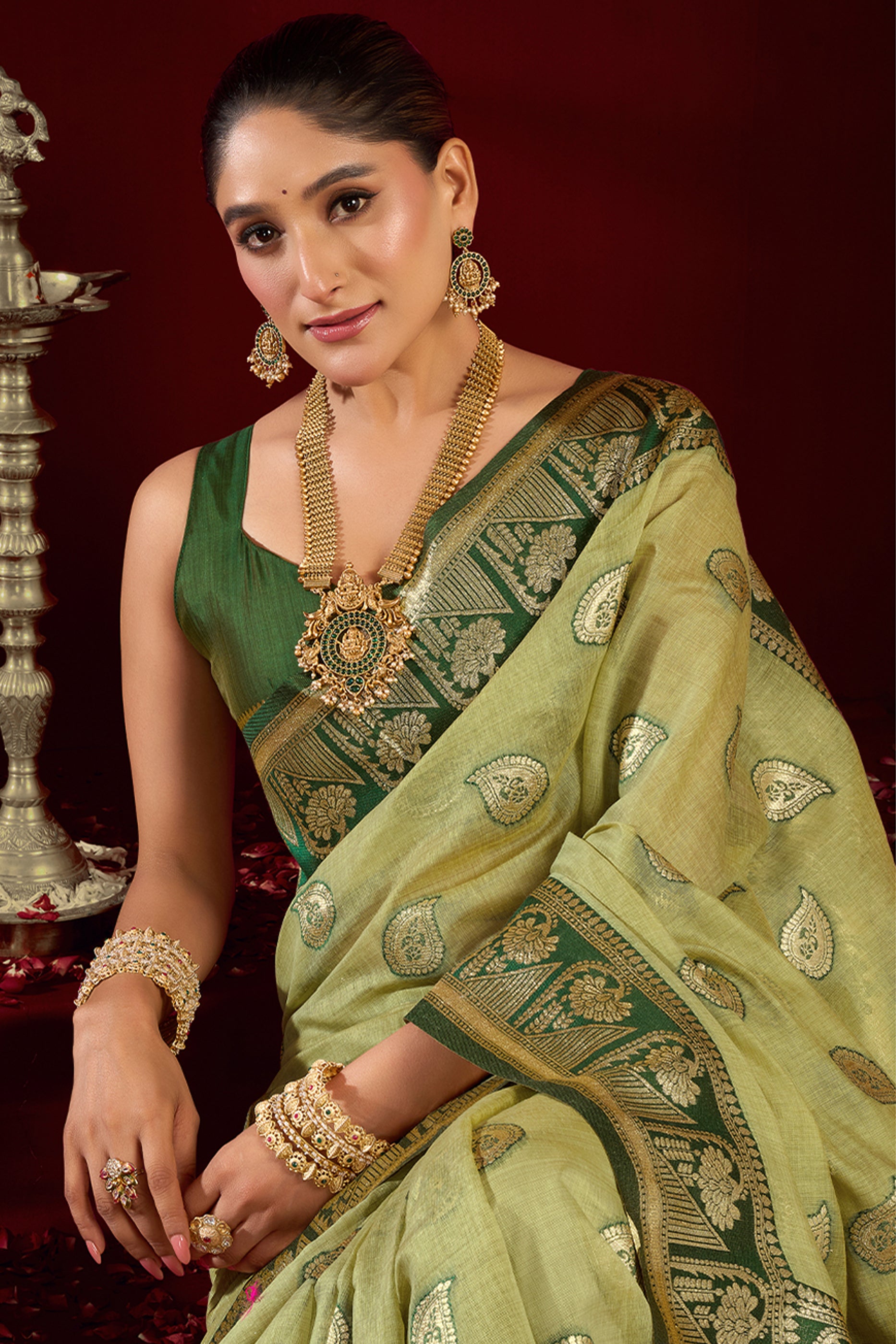 Green Woven Silk Saree-SAR12629_2_SareeButa.com