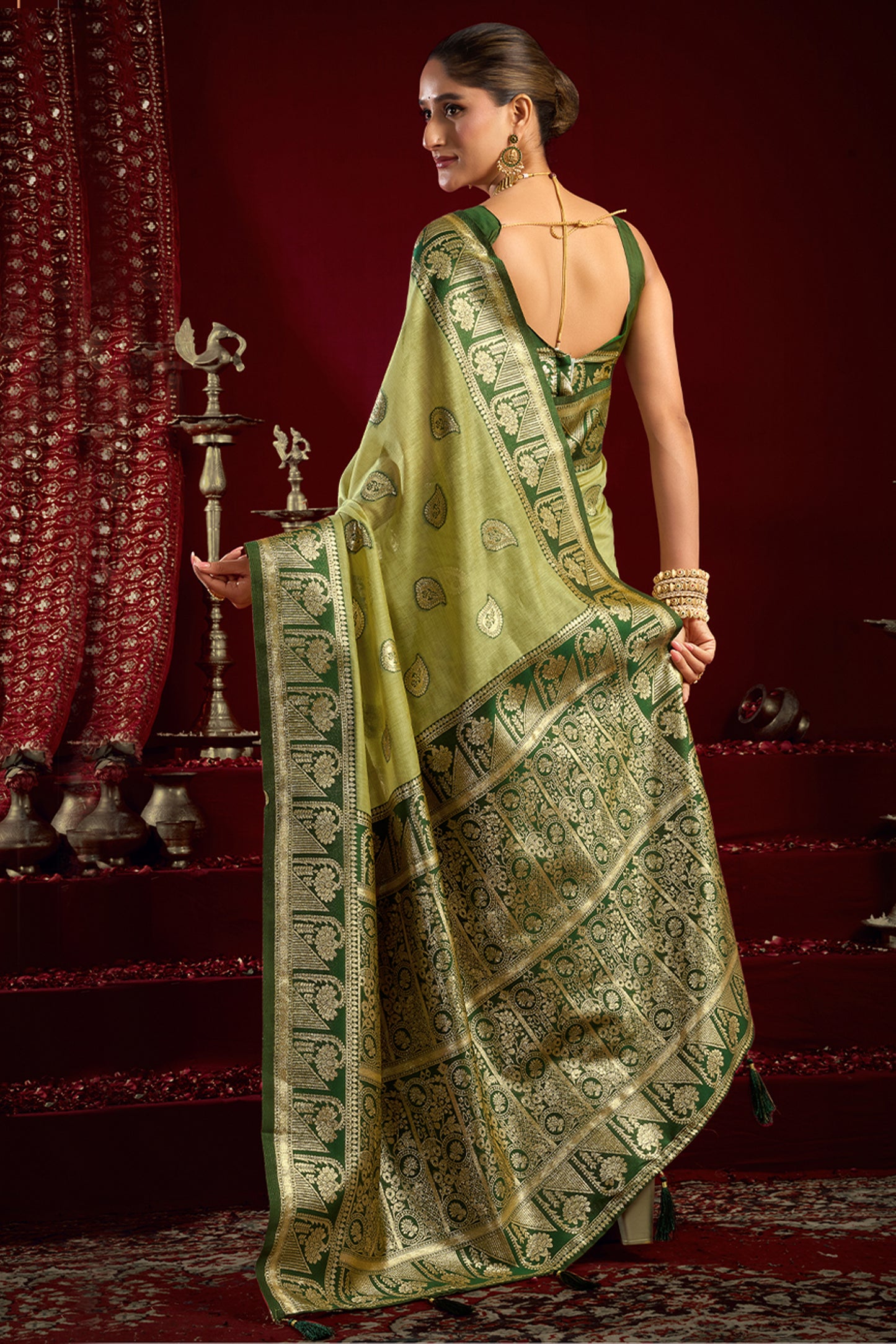 Green Woven Silk Saree-SAR12629_3_SareeButa.com