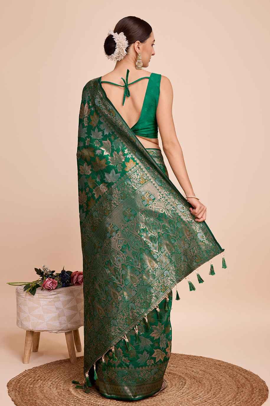 green-woven-silk-saree-zb131441_2_SareeButa.com