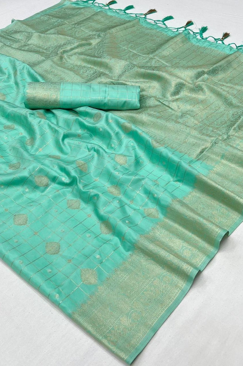 green-woven-silk-saree-zb132006_4_SareeButa.com