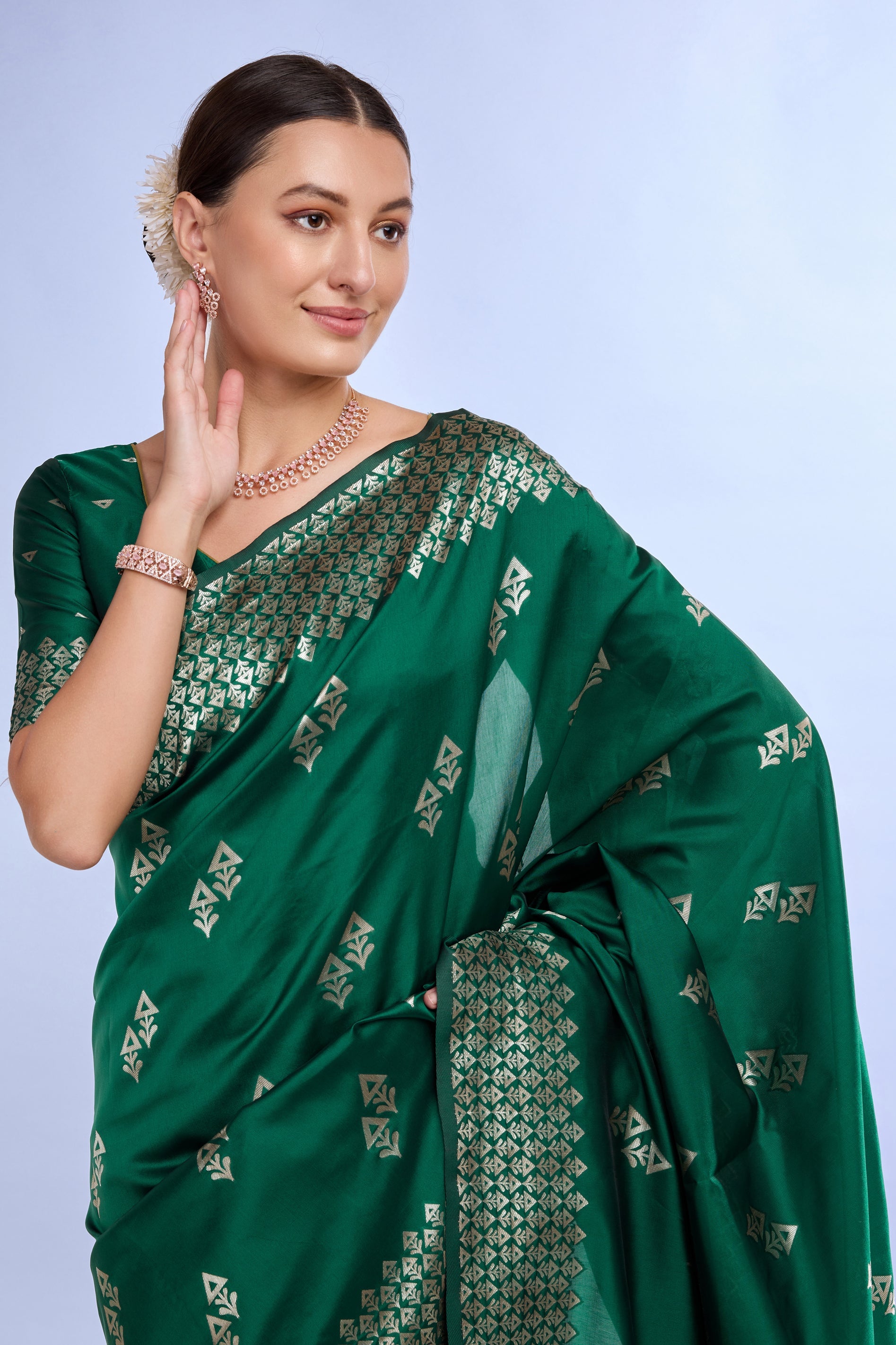 Green Woven Silk Saree-ZB132180_2