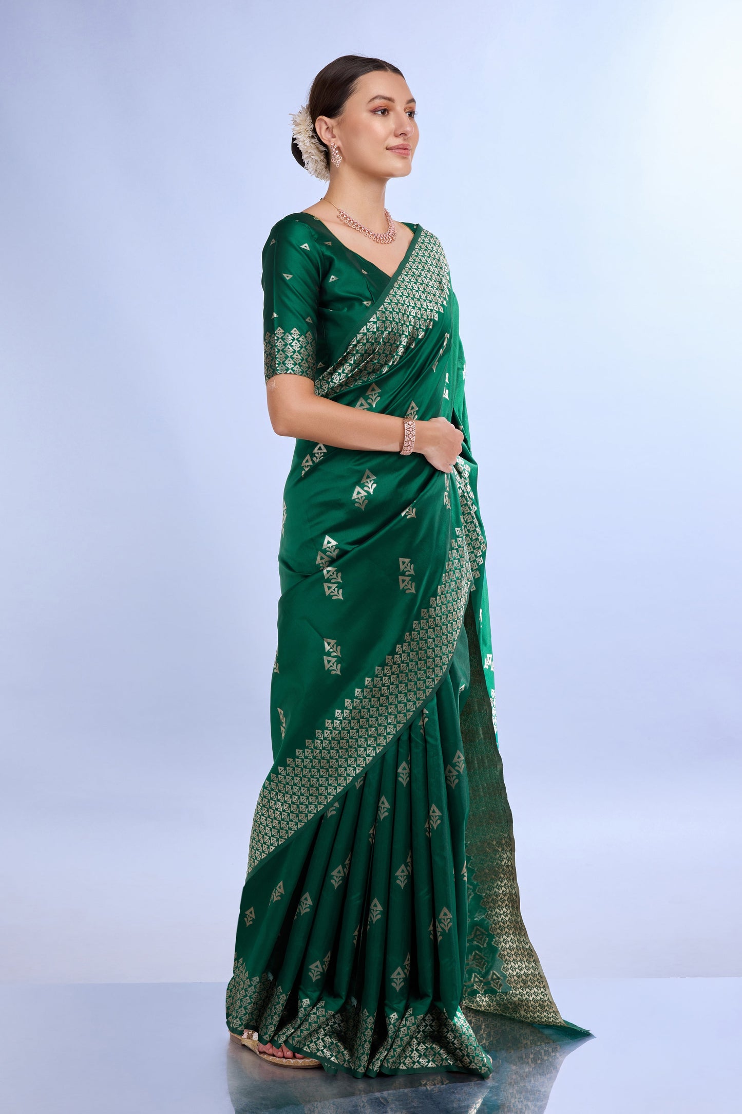 Green Woven Silk Saree-ZB132180_4