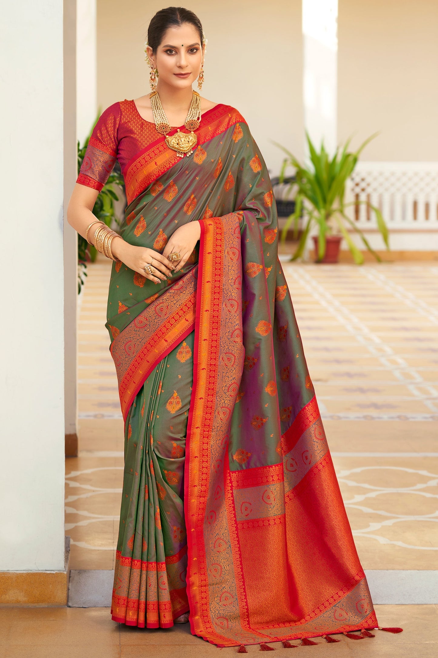 green-woven-silk-saree-zb132377_1_SareeButa.com