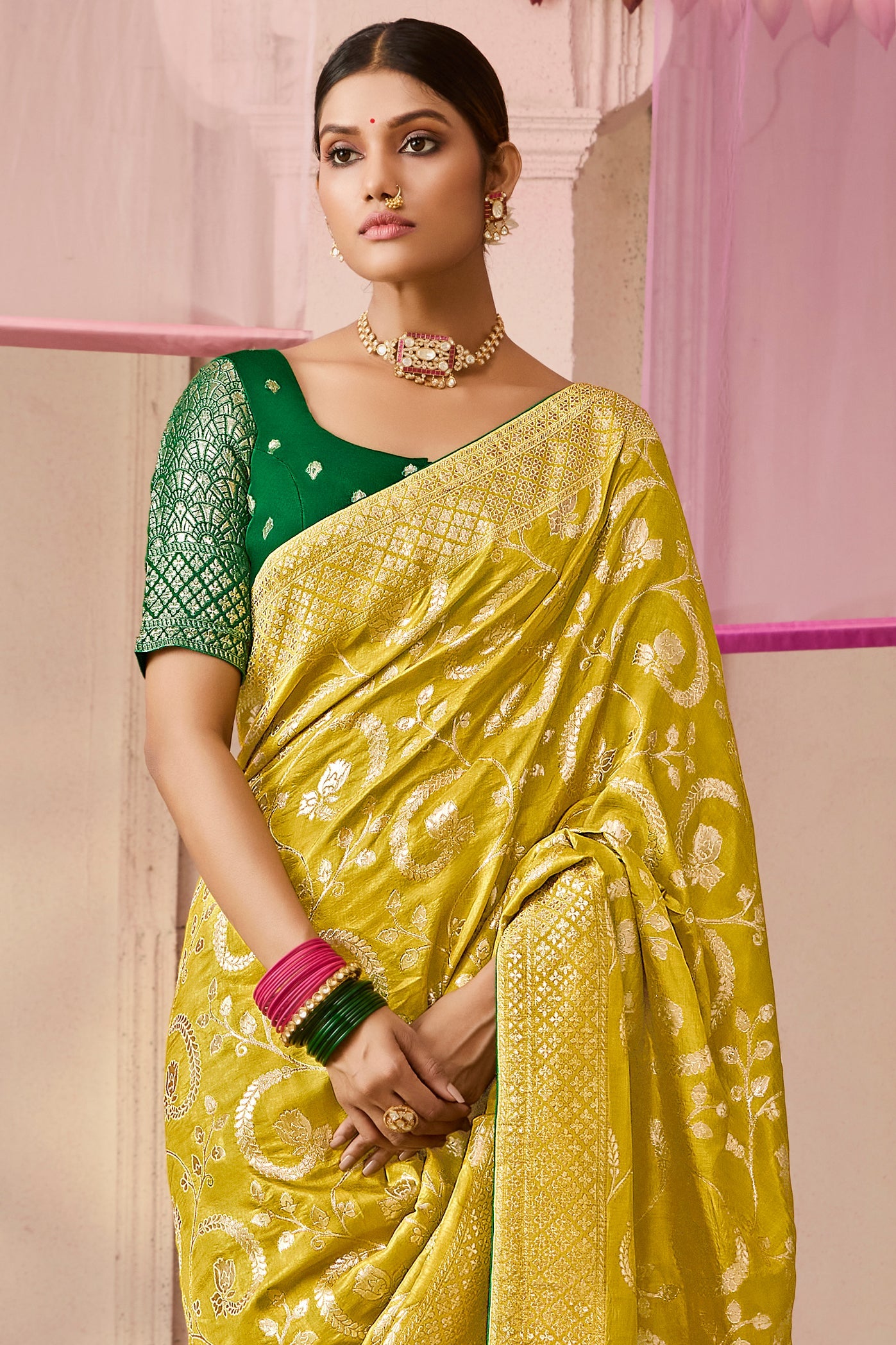 green-woven-silk-saree-zb132869_4_SareeButa.com