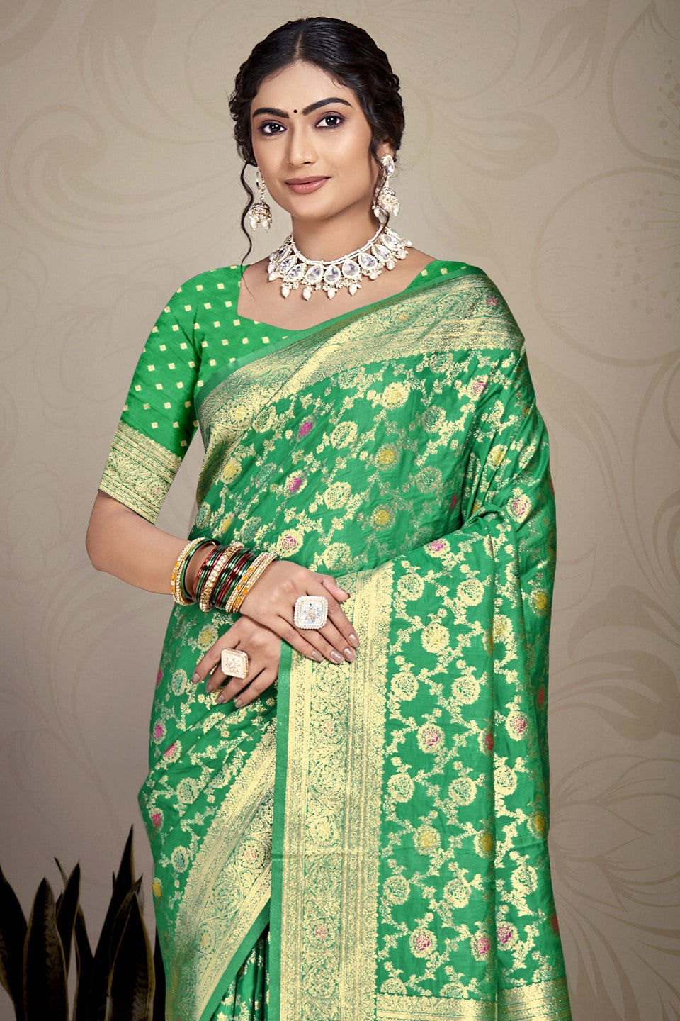 Green Silk Saree-ZB132939_2_SareeButa.com