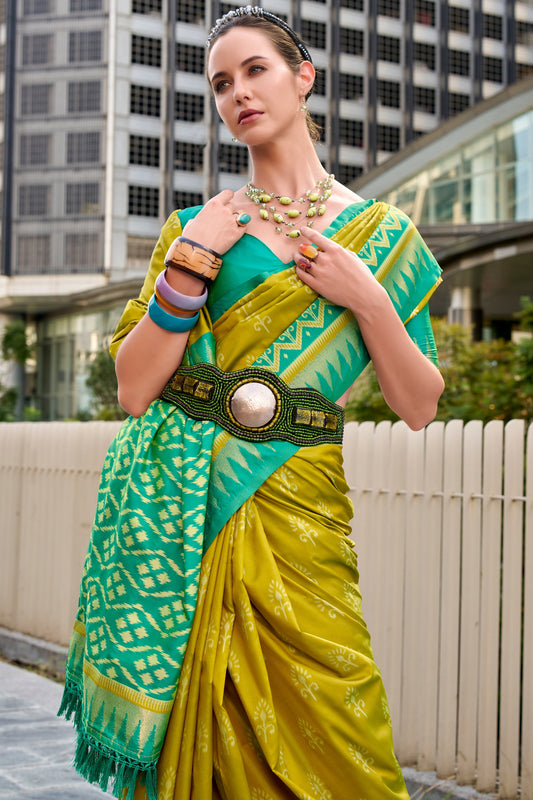 Green Woven Silk Saree-ZB134692_2_SareeButa.com
