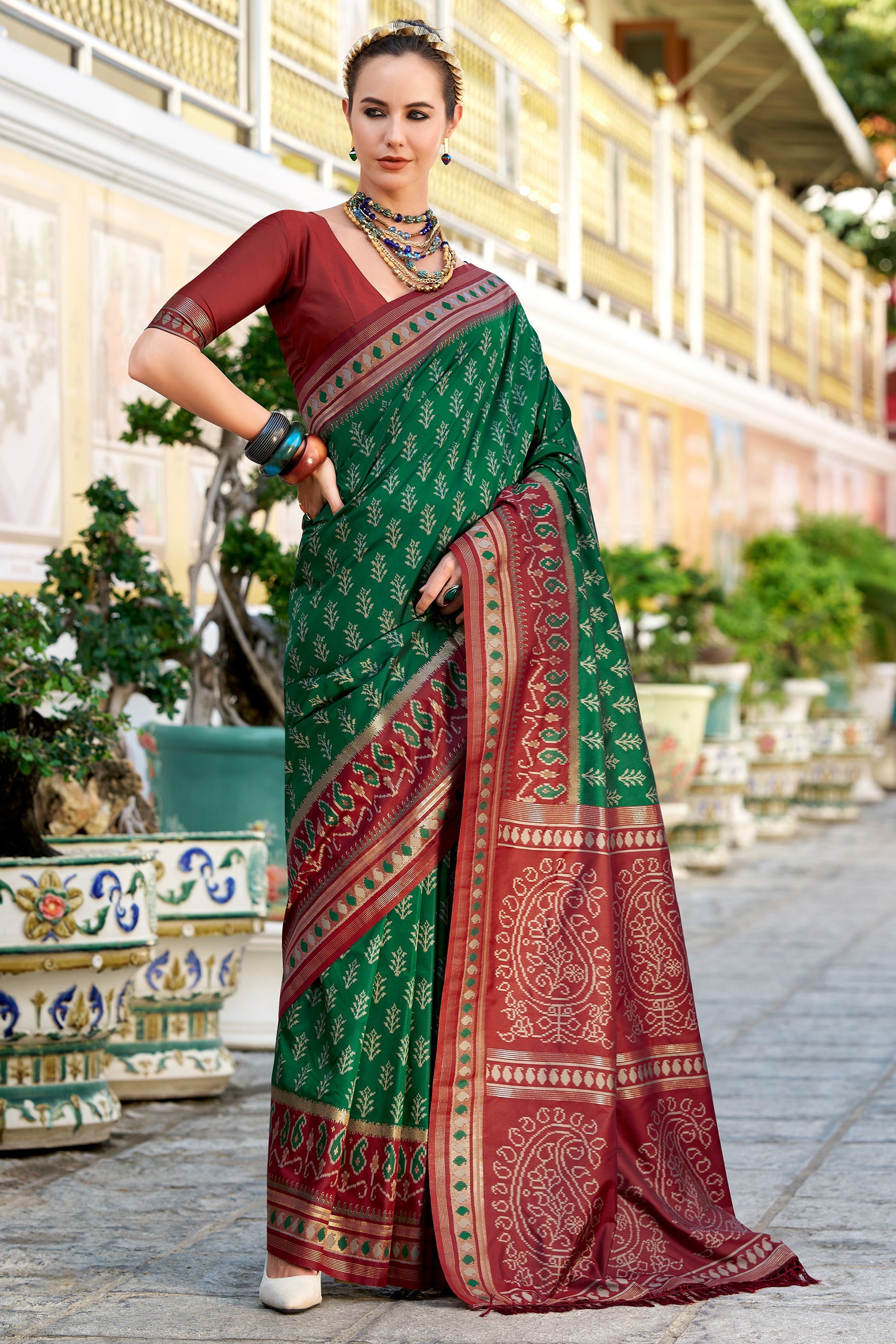 Green Woven Soft Ikat Silk Saree-SAR10027_1_SareeButa.com