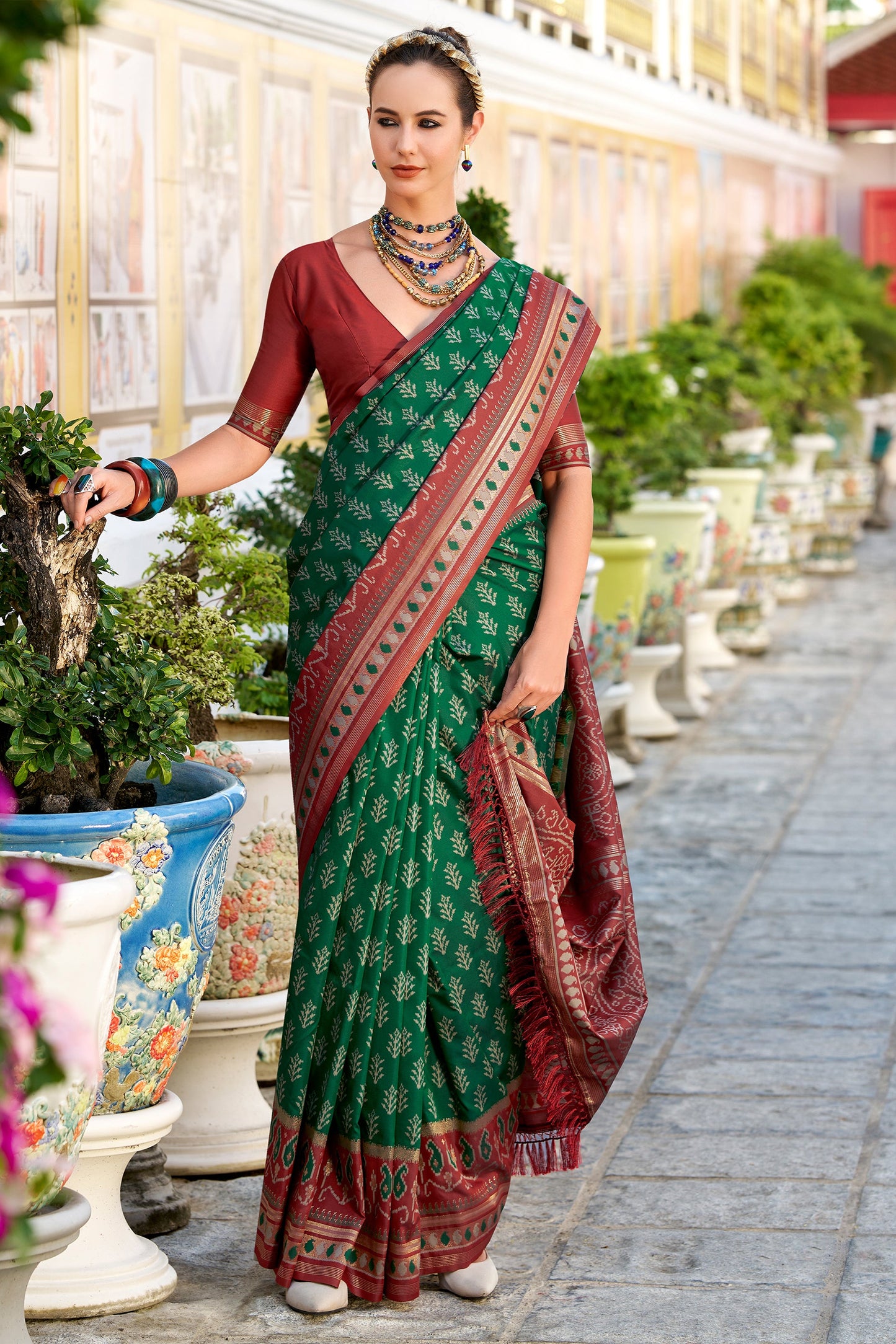 Green Woven Soft Ikat Silk Saree-SAR10027_3_SareeButa.com
