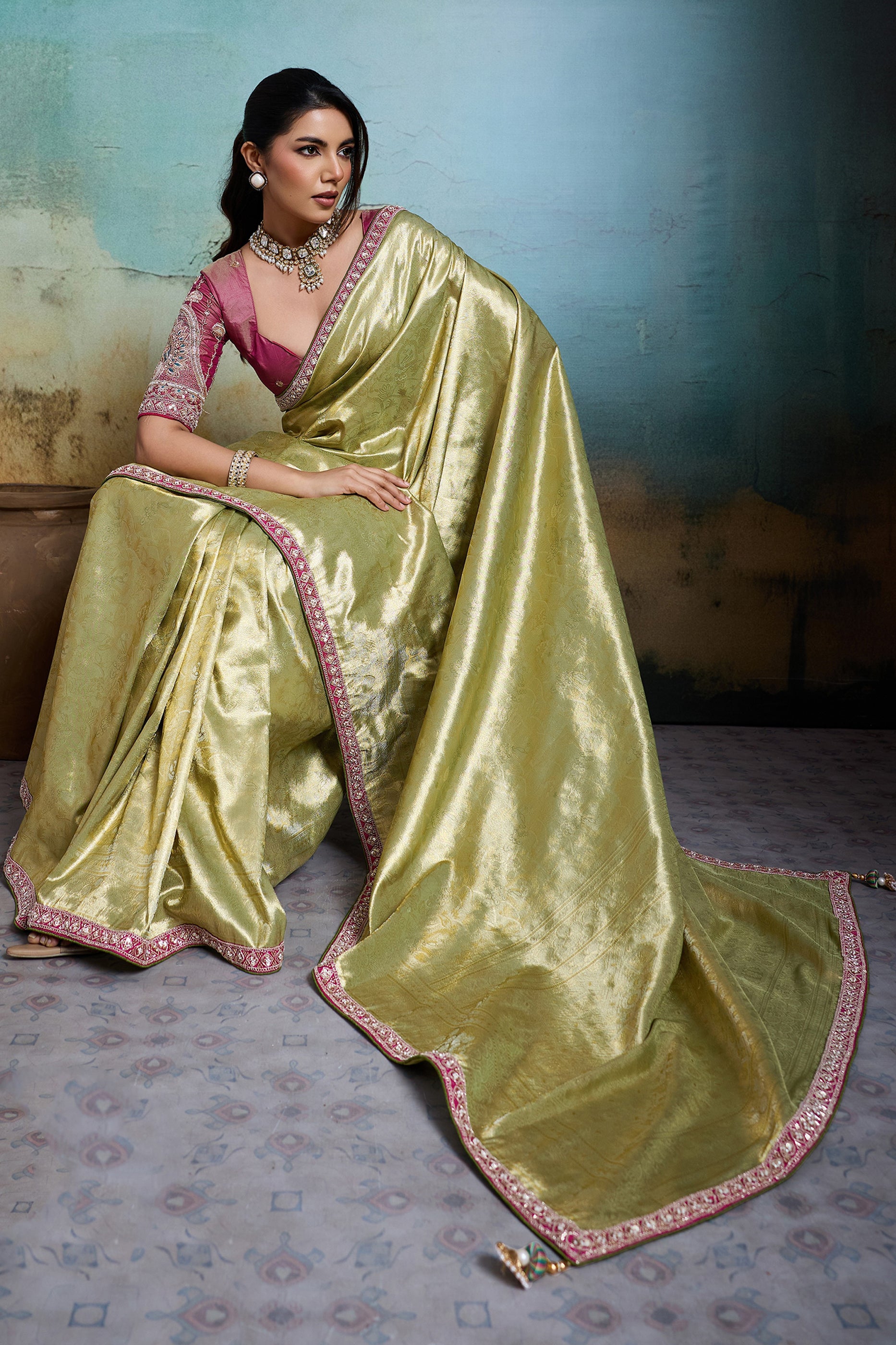 Green Woven Tissue Banarasi Saree-SAR12820_4_SareeButa.com