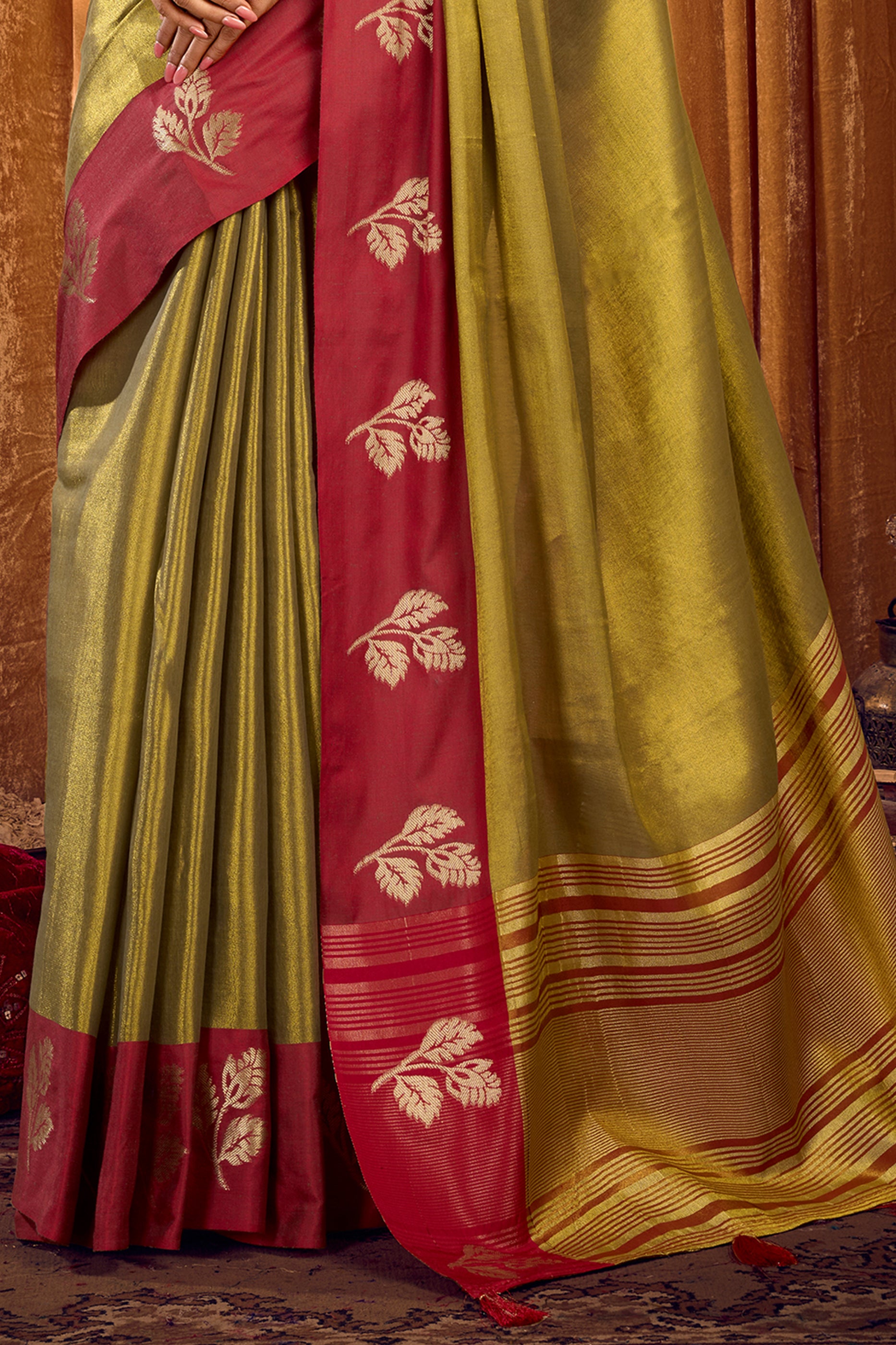 Green Woven Tissue Saree-SAR12638_4_SareeButa.com