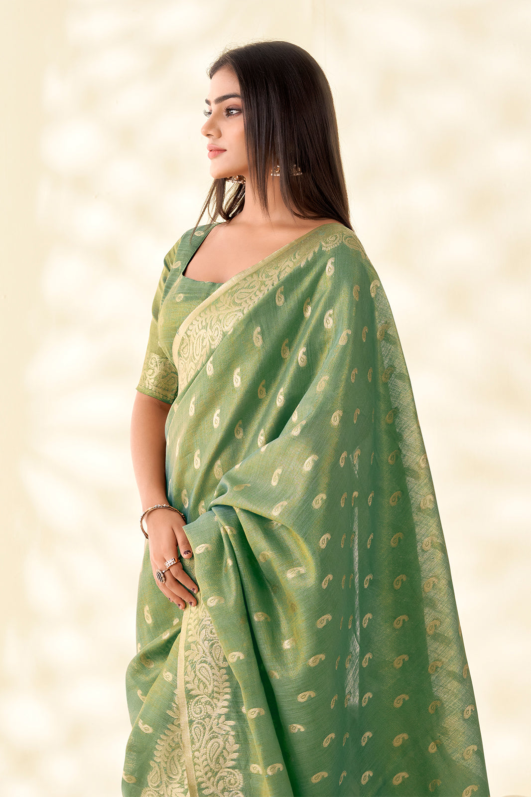 Green Woven Tissue Silk Saree-SAR10001_4_SareeButa.com