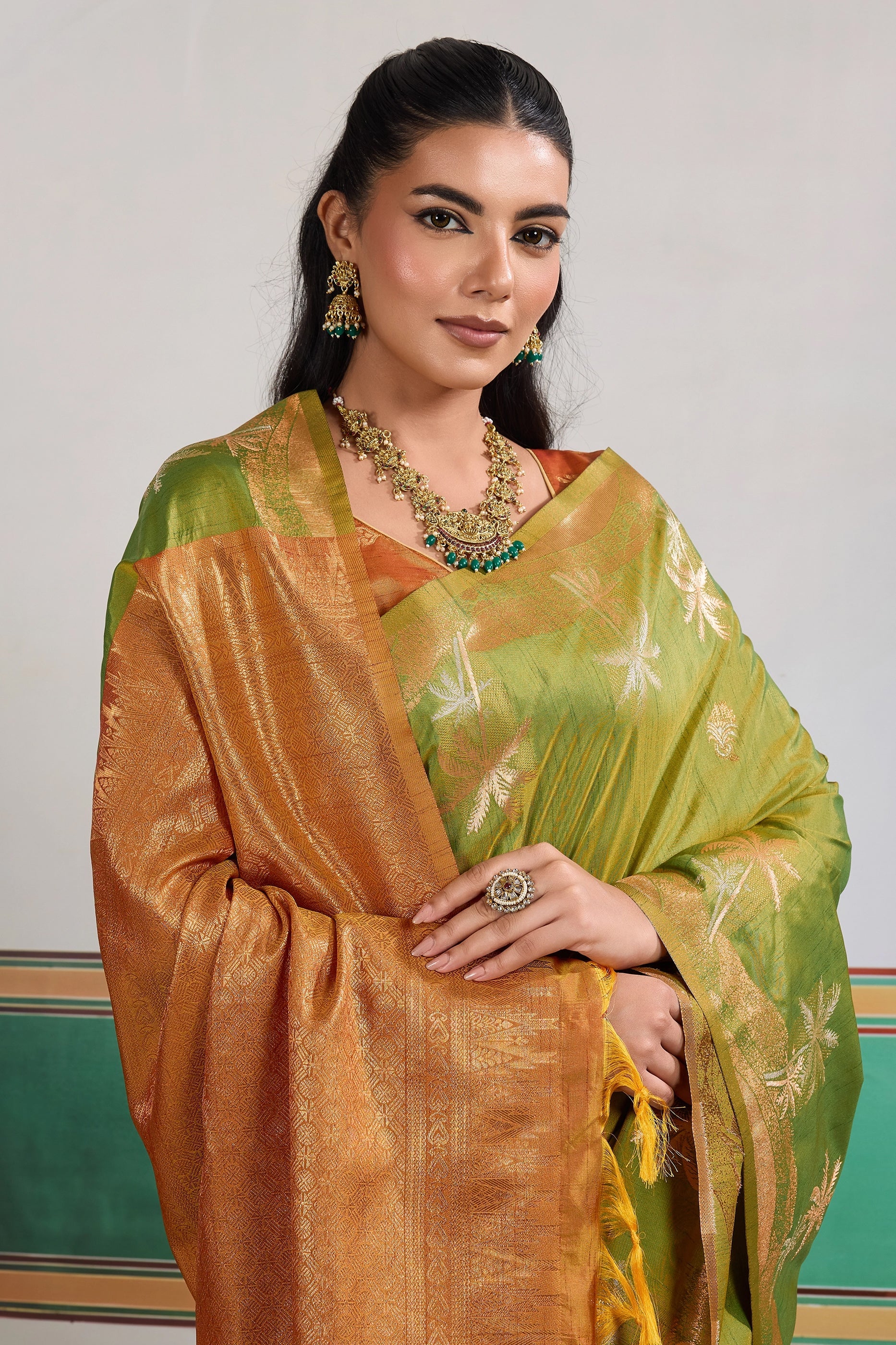 Green Woven Tussar Silk Saree-SAR11198_2_SareeButa.com