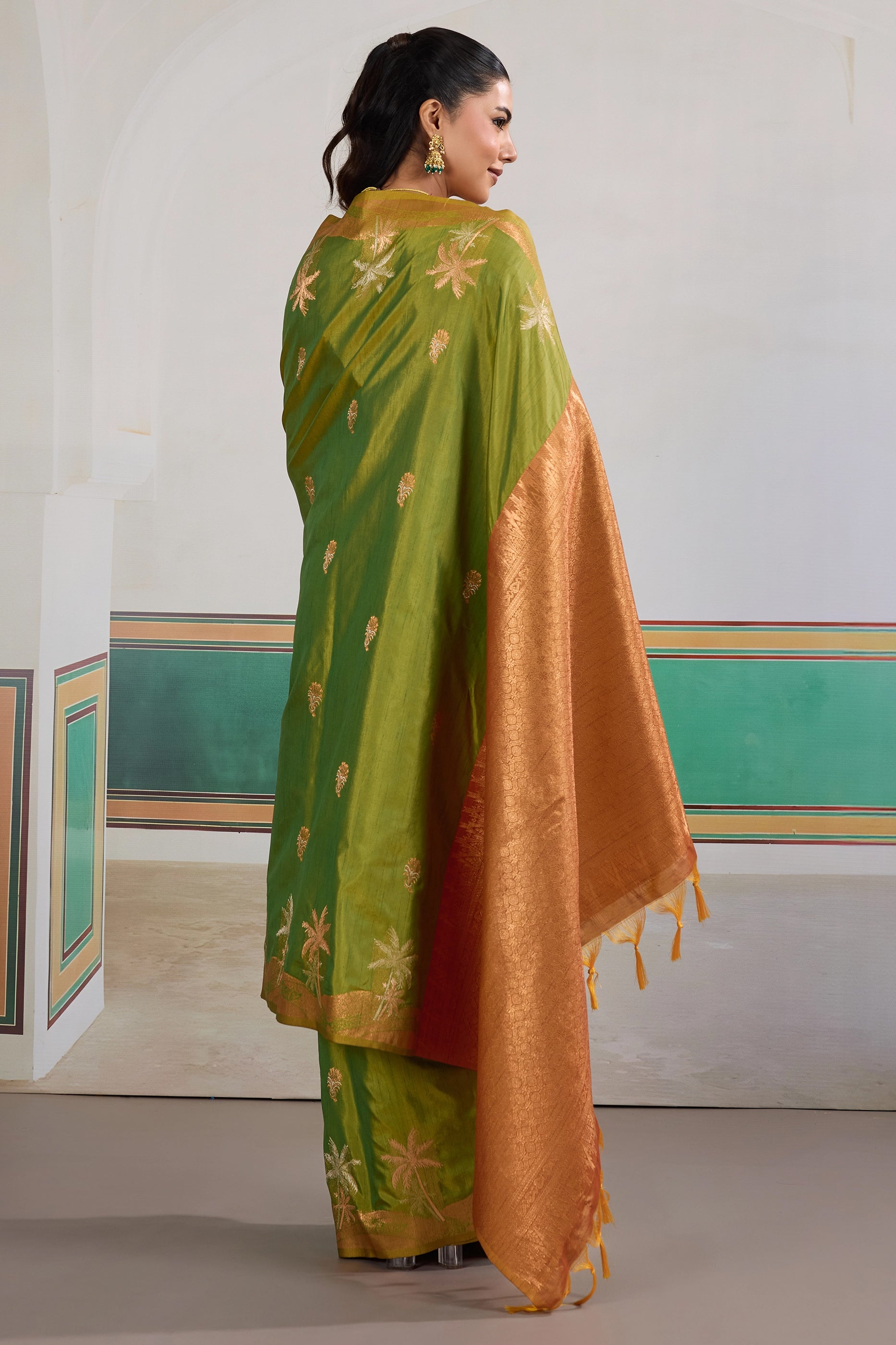 Green Woven Tussar Silk Saree-SAR11198_5_SareeButa.com