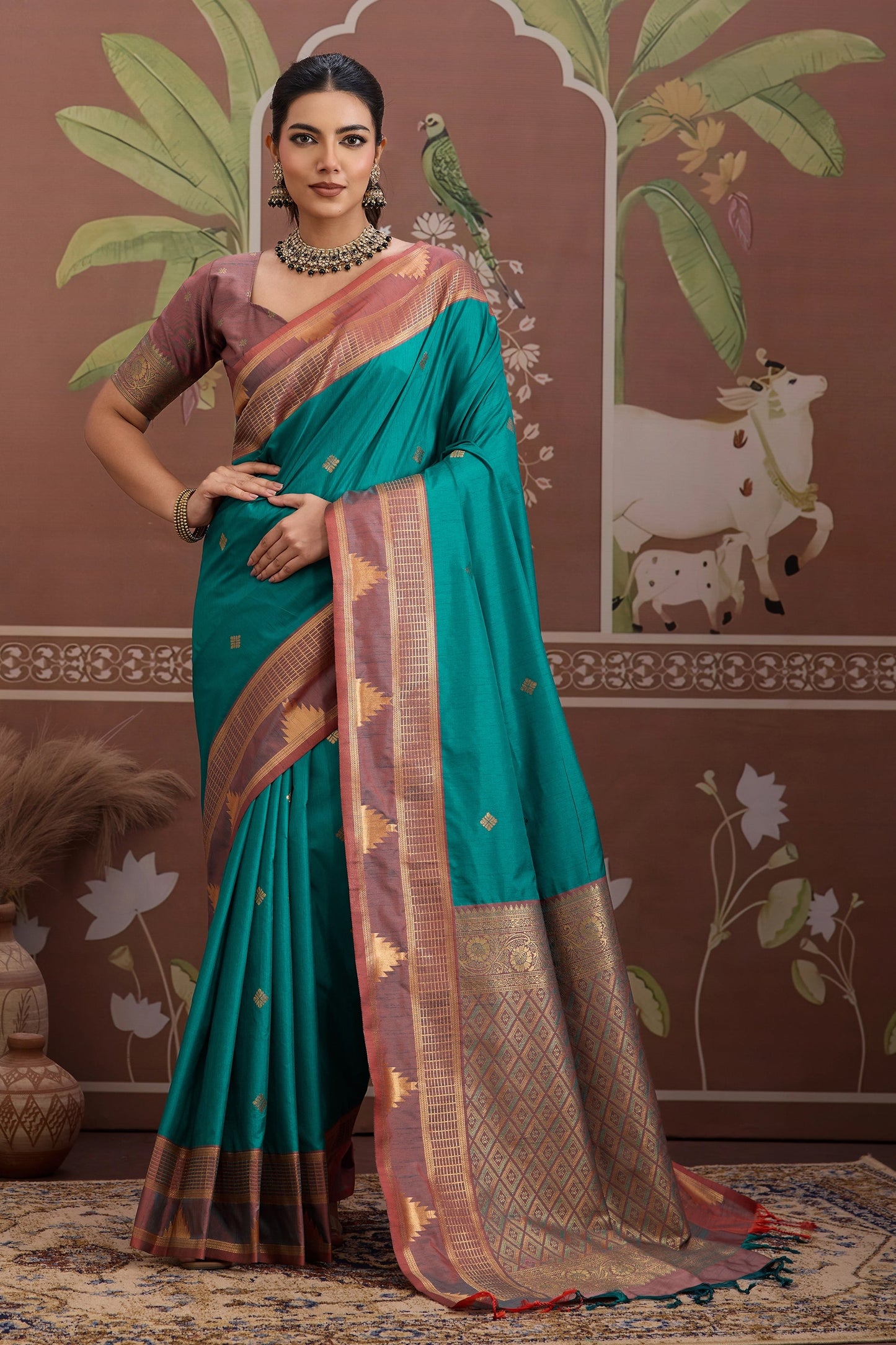 Green Woven Tussar Silk Saree-SAR11206_1_SareeButa.com