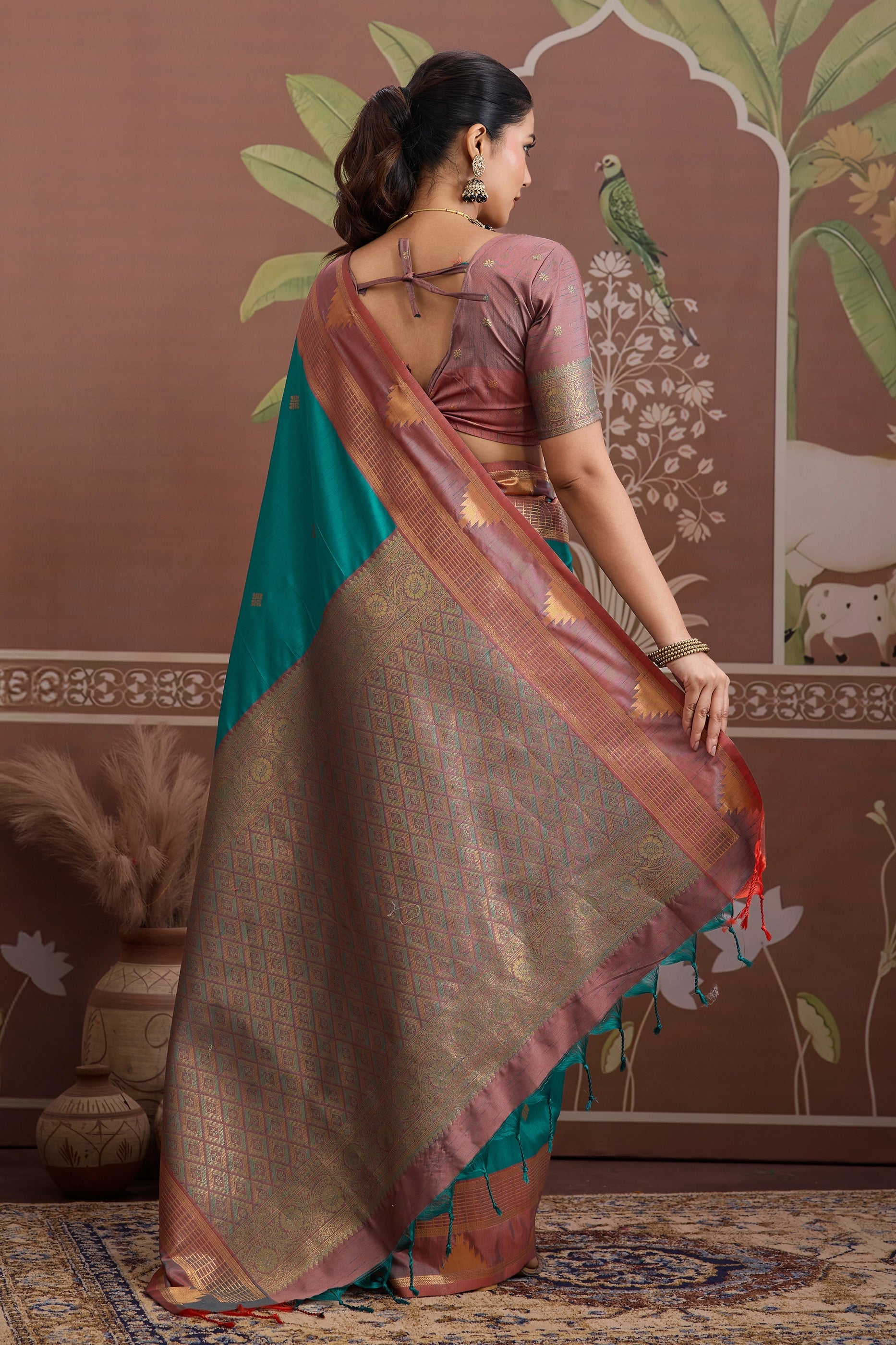 Green Woven Tussar Silk Saree-SAR11206_5_SareeButa.com