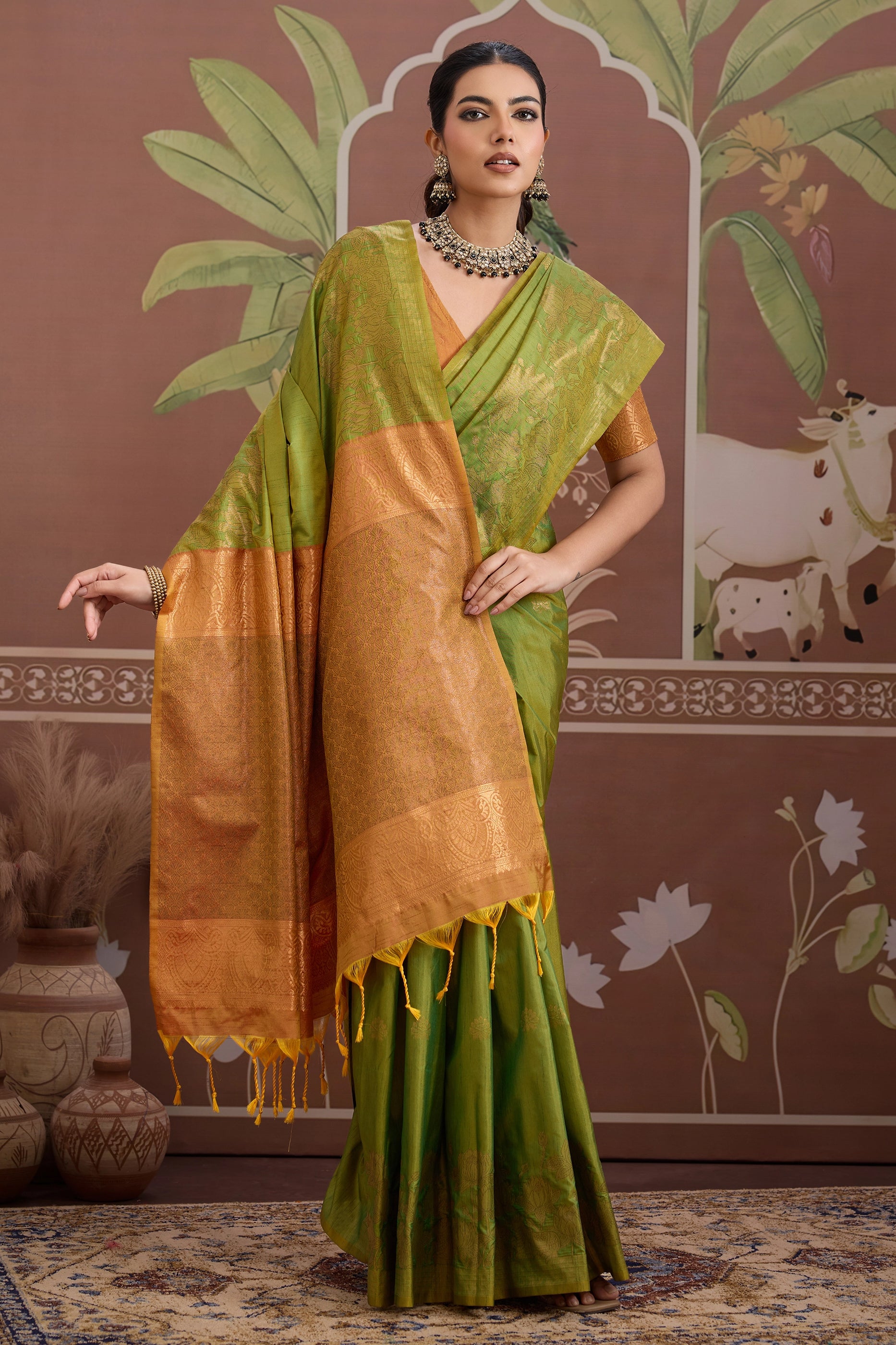 Green Woven Tussar Silk Saree-SAR12309_3_SareeButa.com