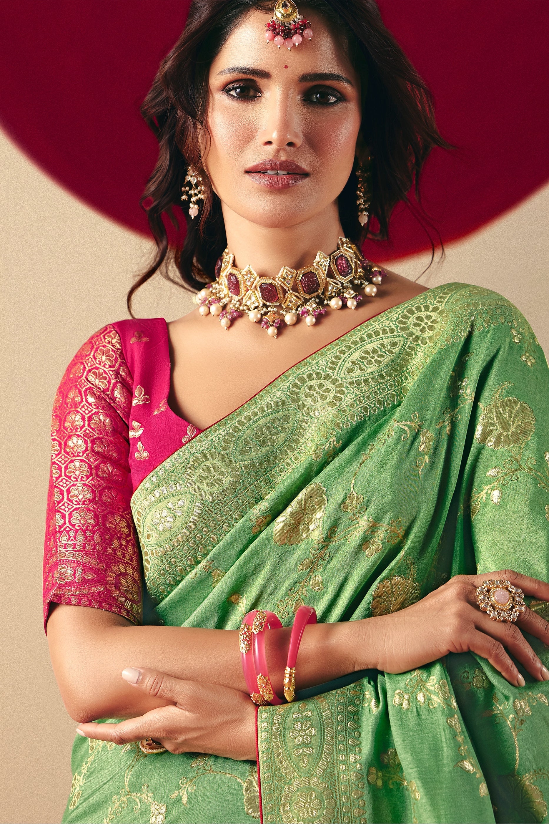 Green Woven Viscose Silk Saree With Brocade Blouse-SAR10246_3_SareeButa.com