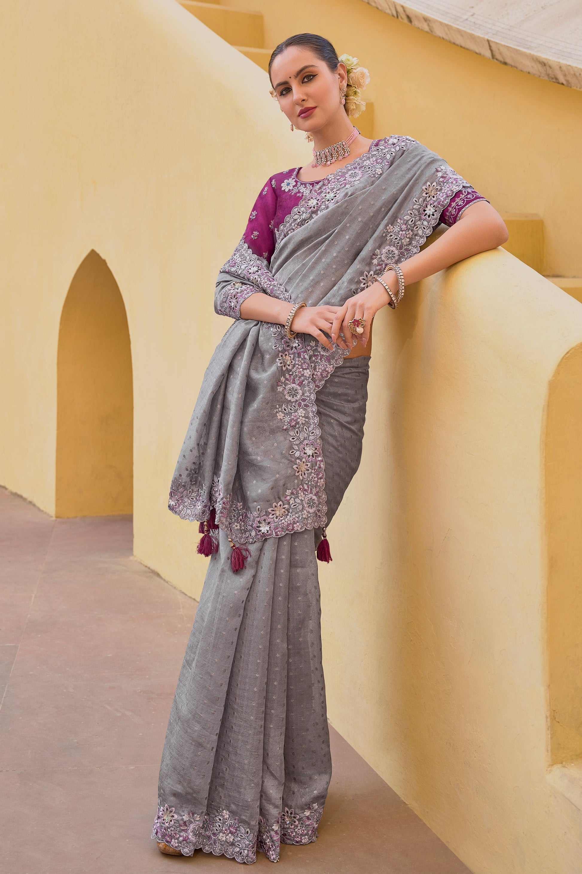 grey-organza-silk-saree-zb130790_4_SareeButa.com