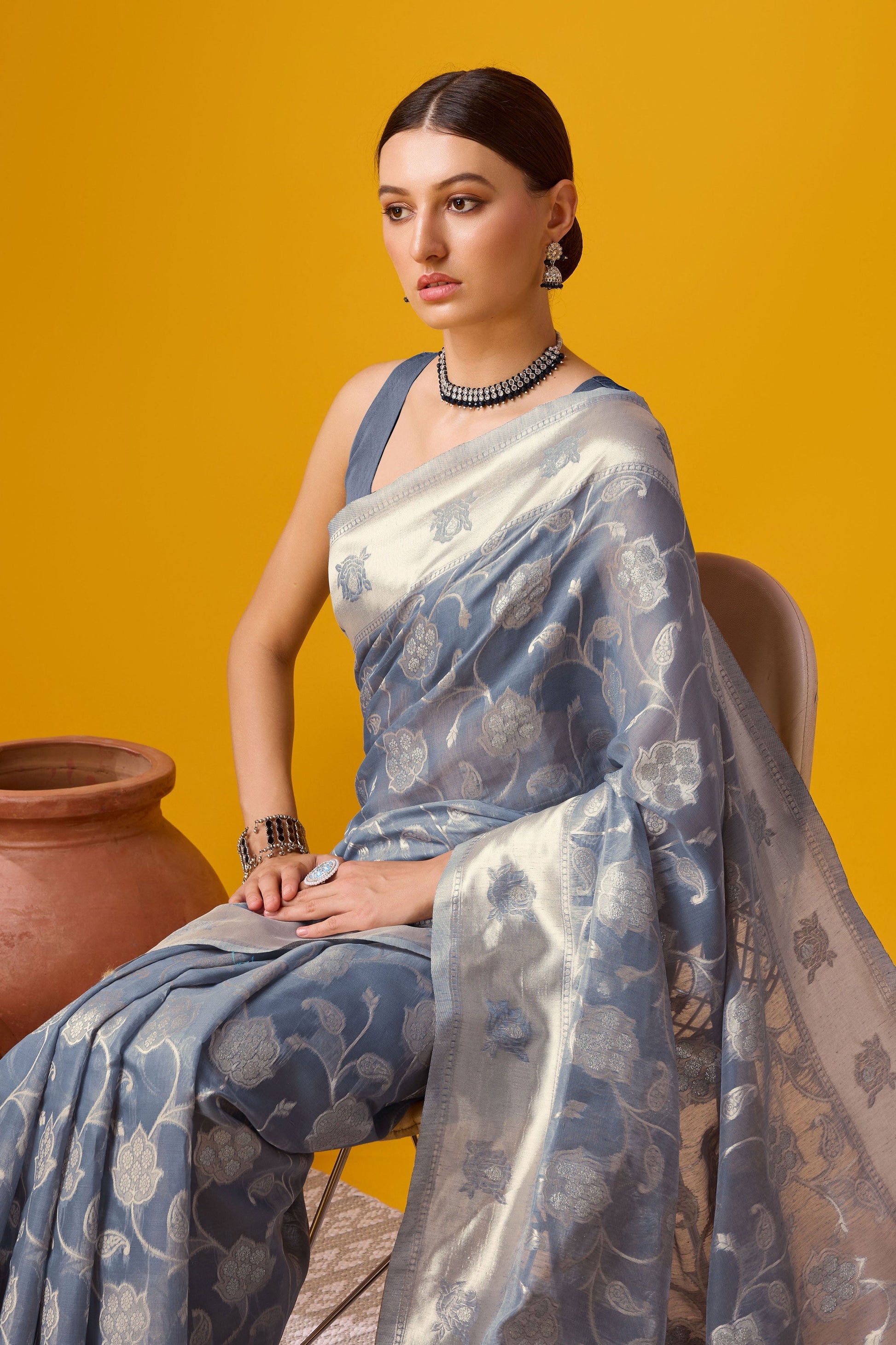 grey-printed-cotton-silk-saree-zb131917_3_SareeButa.com