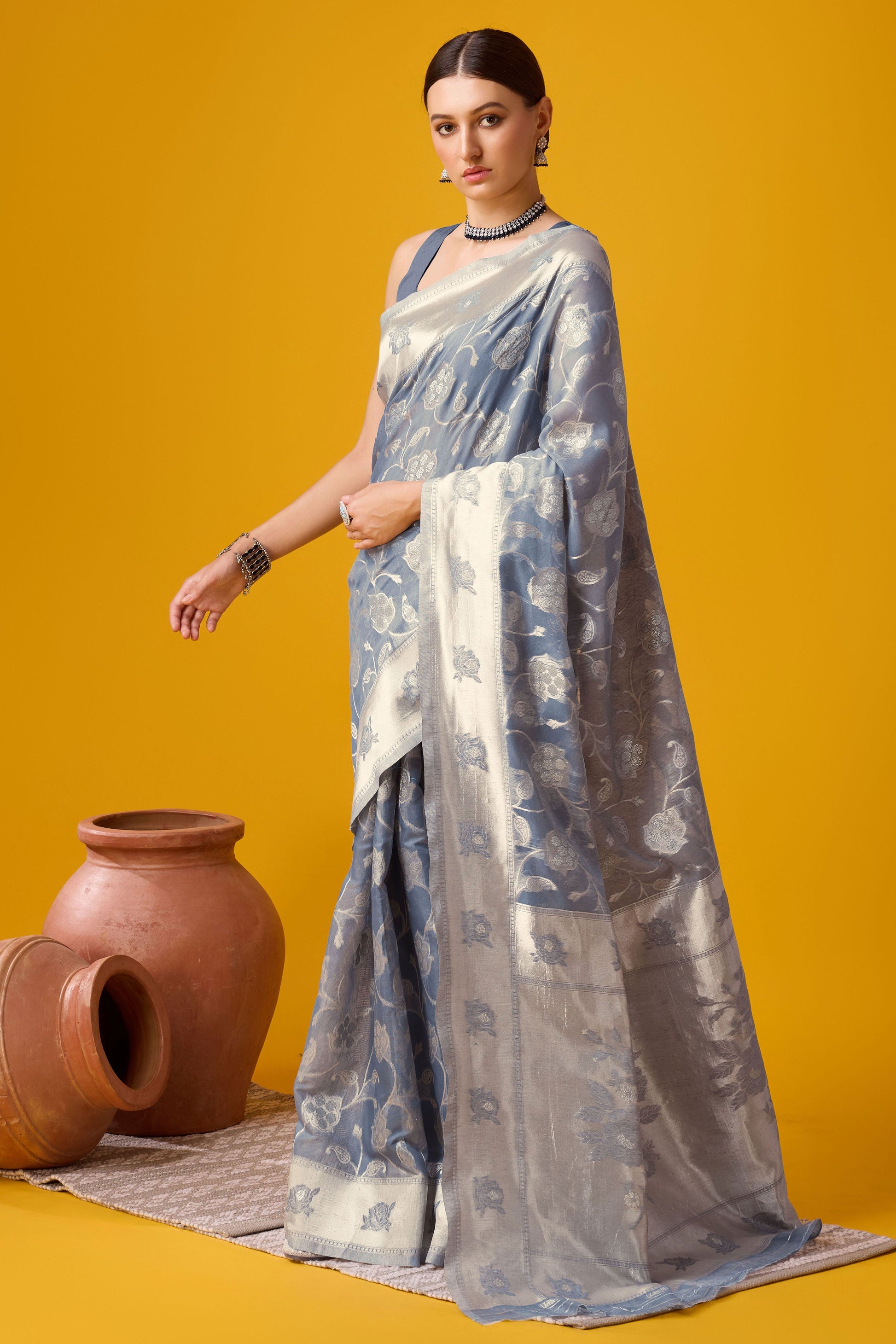 grey-printed-cotton-silk-saree-zb131917_4_SareeButa.com