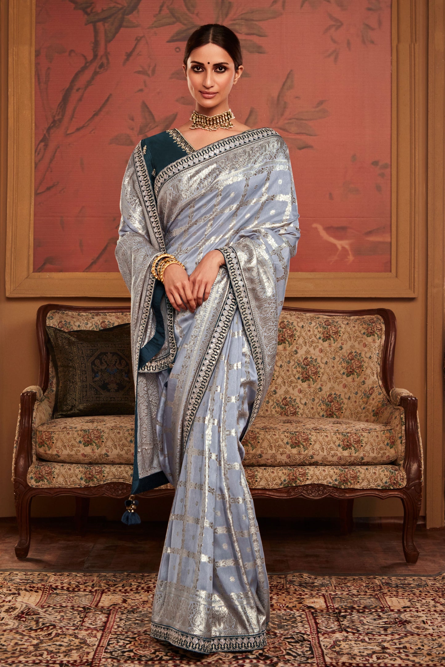 grey-woven-dola-silk-saree-zb131422_1_SareeButa.com