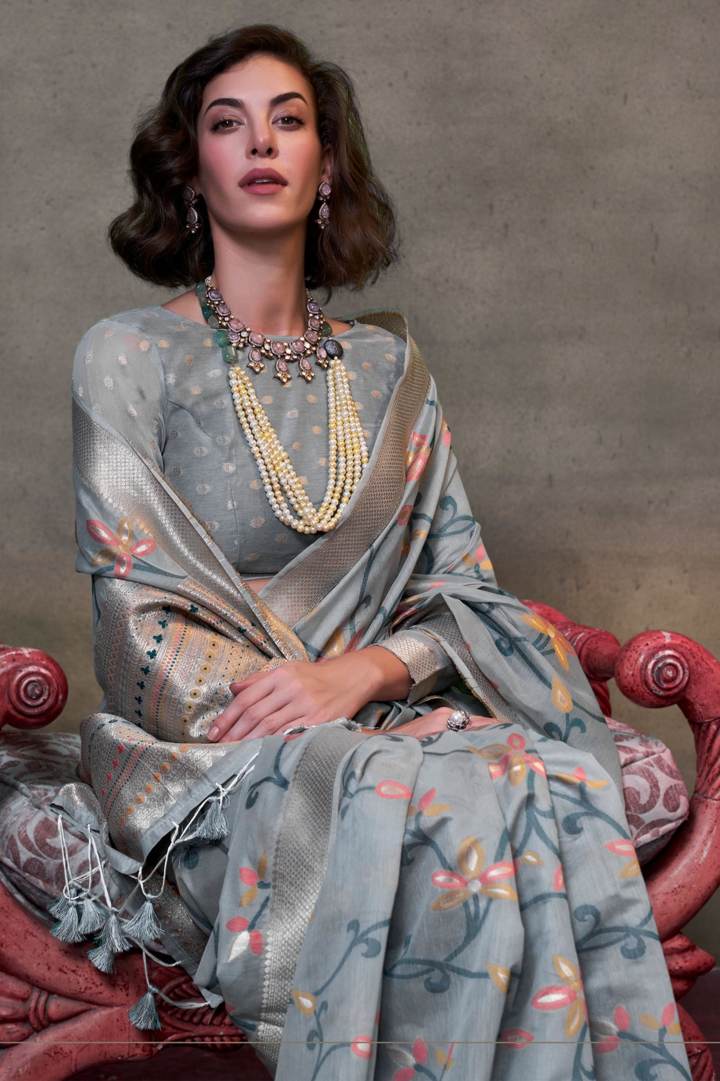 grey-woven-jamdani-cotton-saree-zb131241_2_SareeButa.com