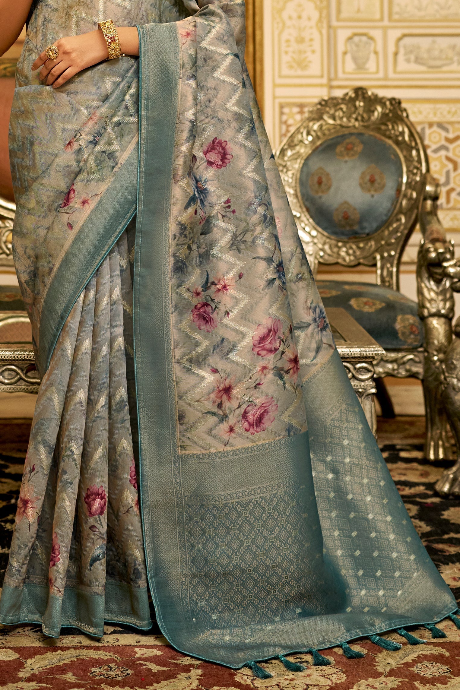 grey-organza-silk-saree-zb132131_4_SareeButa.com