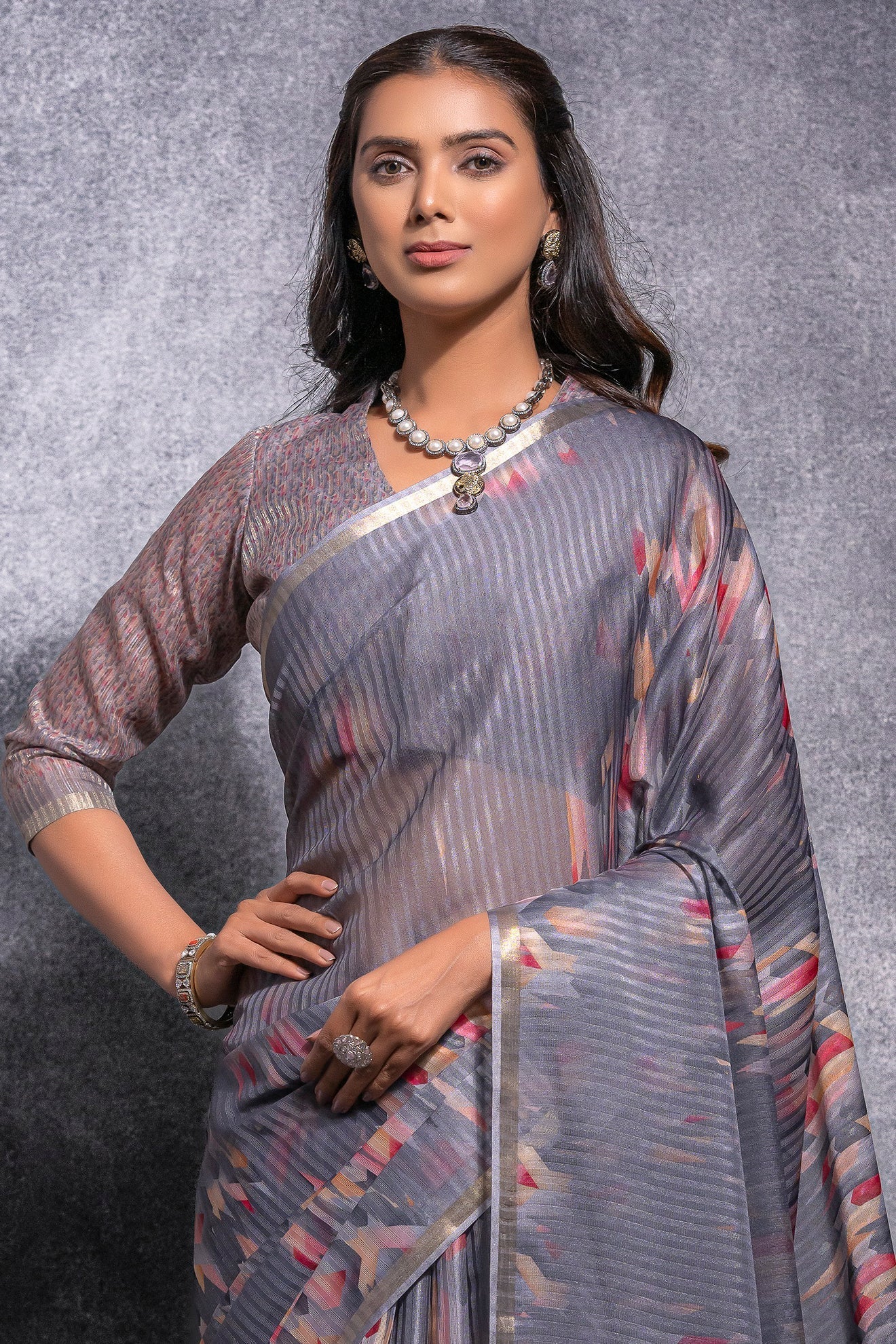 grey-printed-linen-silk-saree-zb132510_3_SareeButa.com