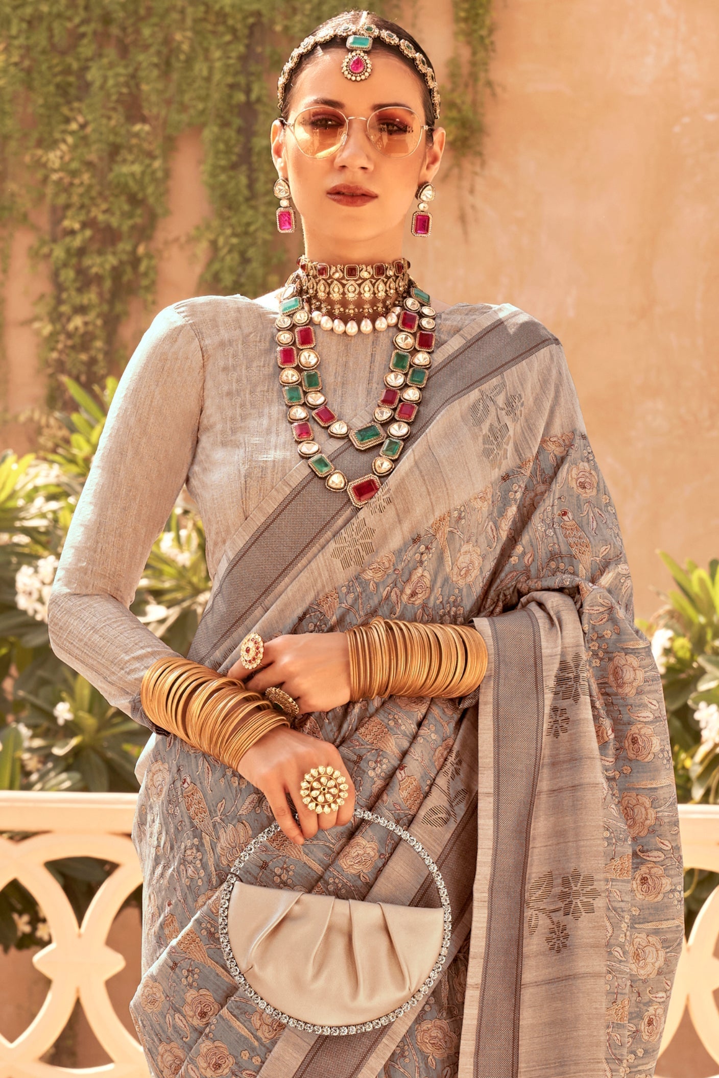 grey-viscose-silk-saree-zb132089_3_SareeButa.com