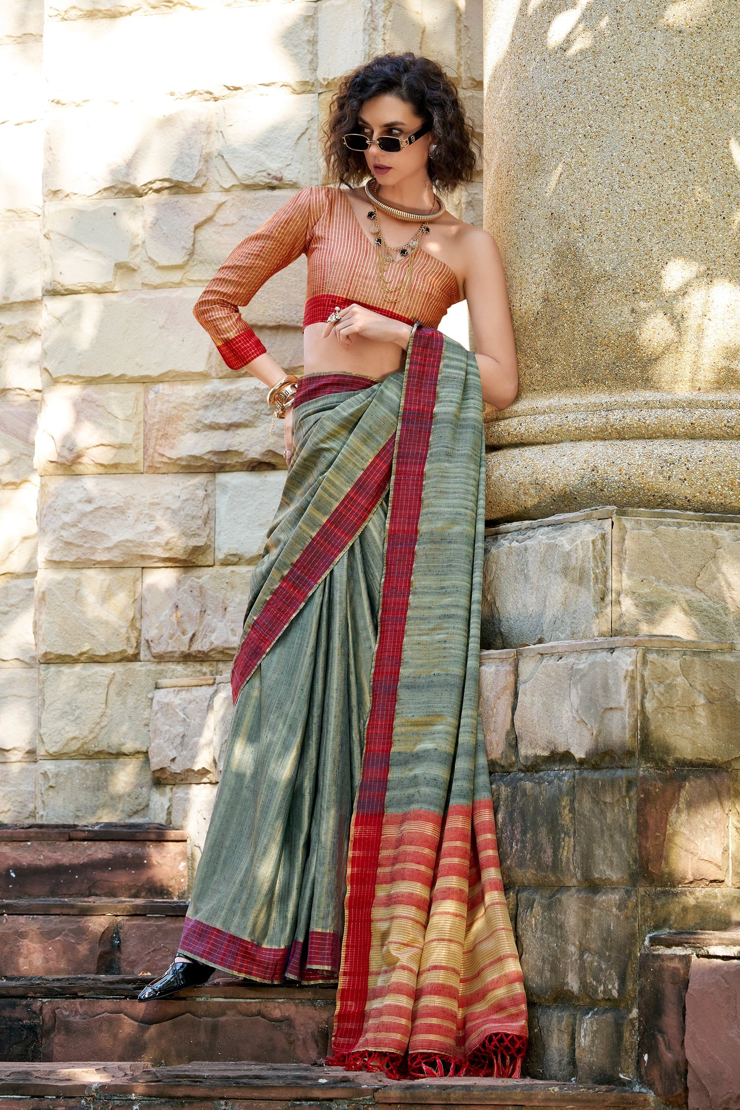 Grey Woven Cotton Silk Saree-ZB134032_3_SareeButa.com