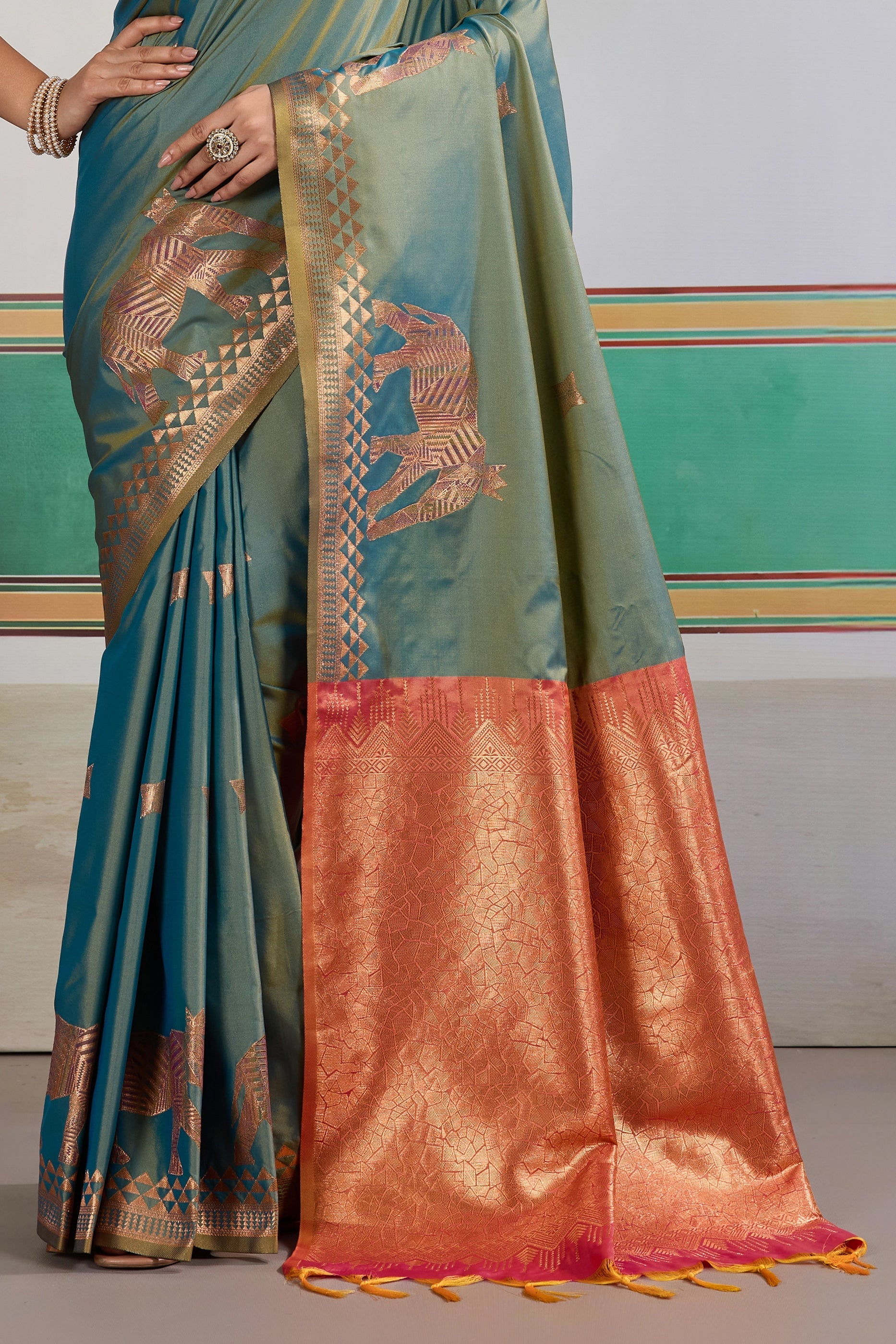 Grey Woven Silk Saree-SAR11468_5_SareeButa.com