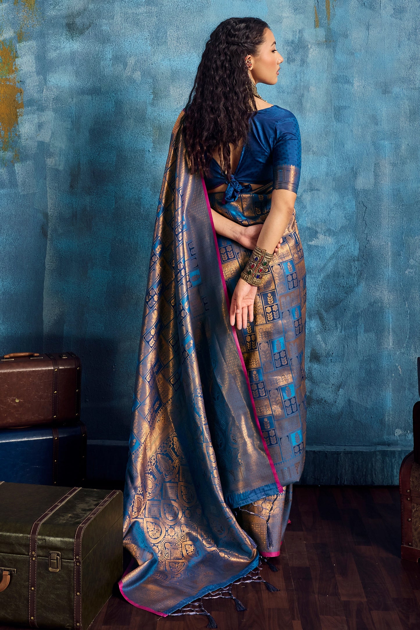 Grey Woven Silk Saree-SAR12377_5_SareeButa.com