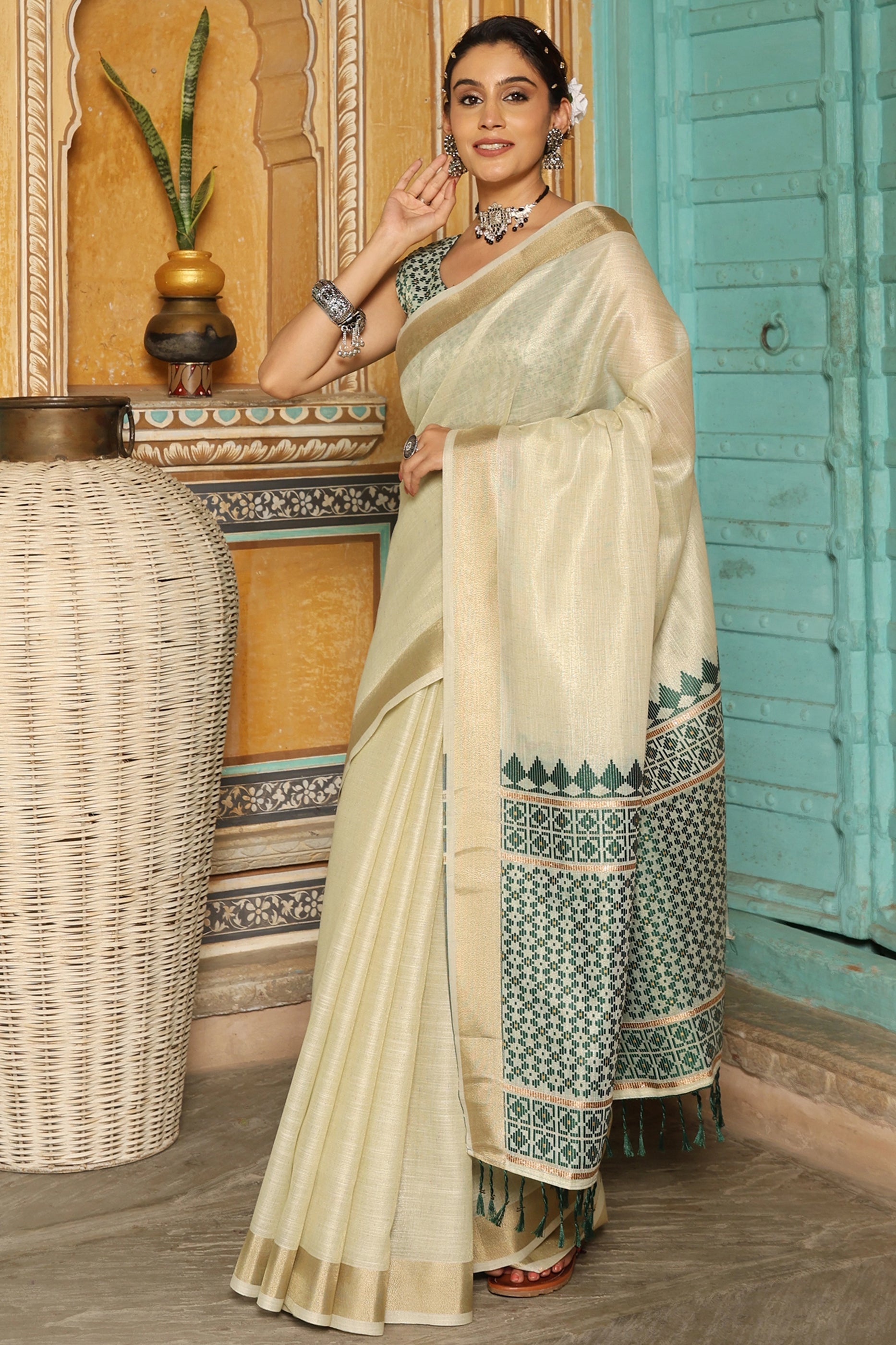 Ivory And Green Woven Linen Saree-SAR10626_2_SareeButa.com