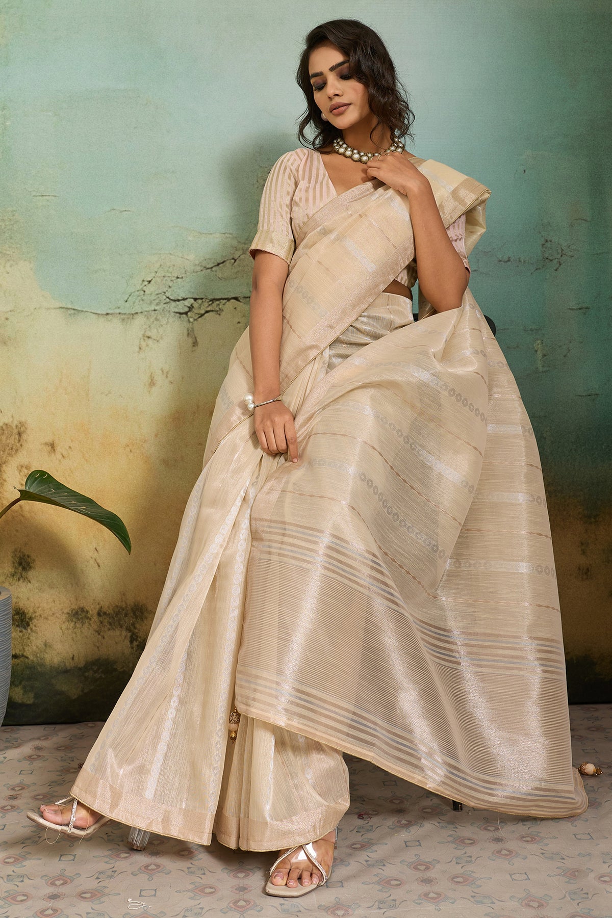 Ivory Woven Tissue Linen Saree-SAR12926_3_SareeButa.com