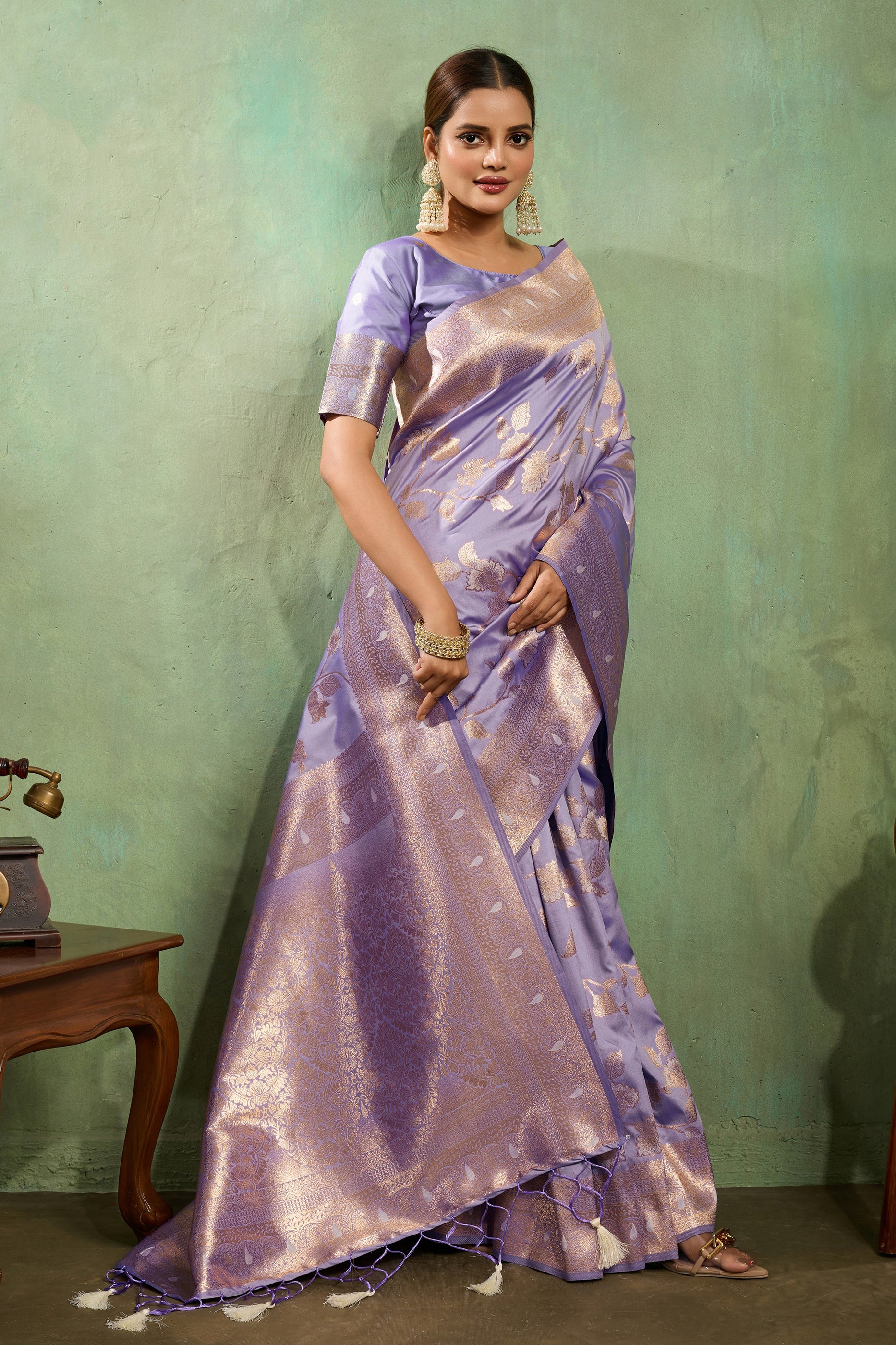 Lavender Woven Banarasi Silk Saree-SAR11794_1_SareeButa.com