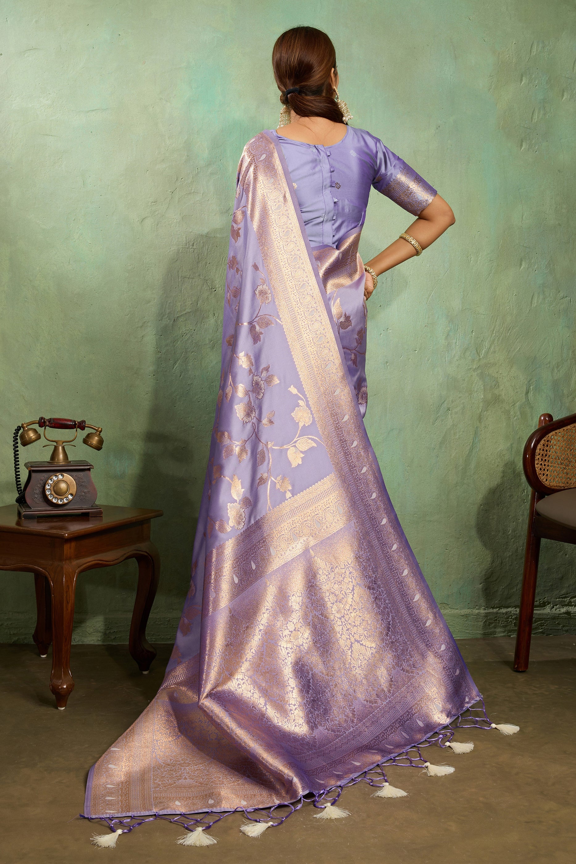Lavender Woven Banarasi Silk Saree-SAR11794_4_SareeButa.com