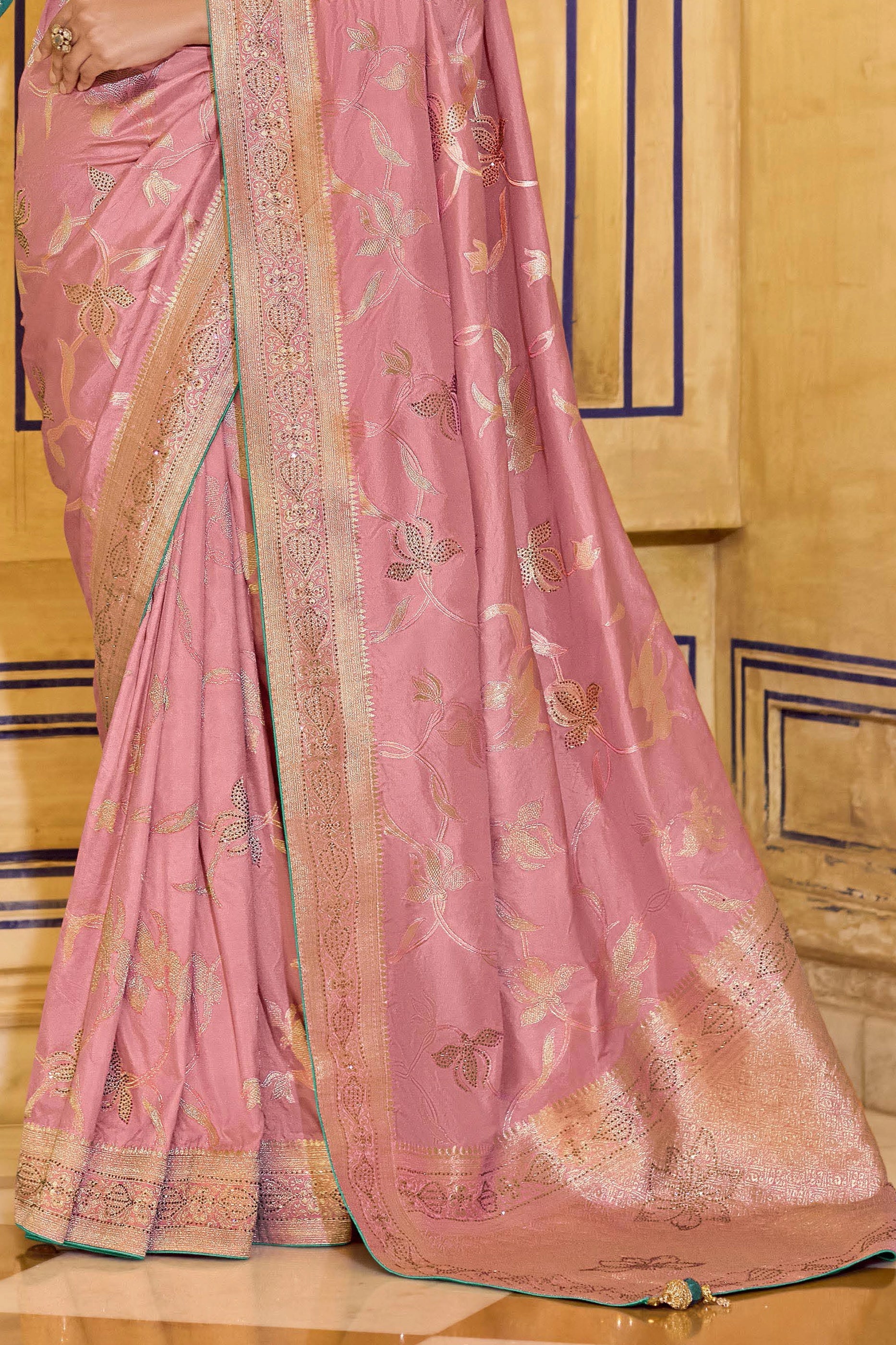 Light Pink Woven Crepe Silk Saree-SAR11168_4_SareeButa.com