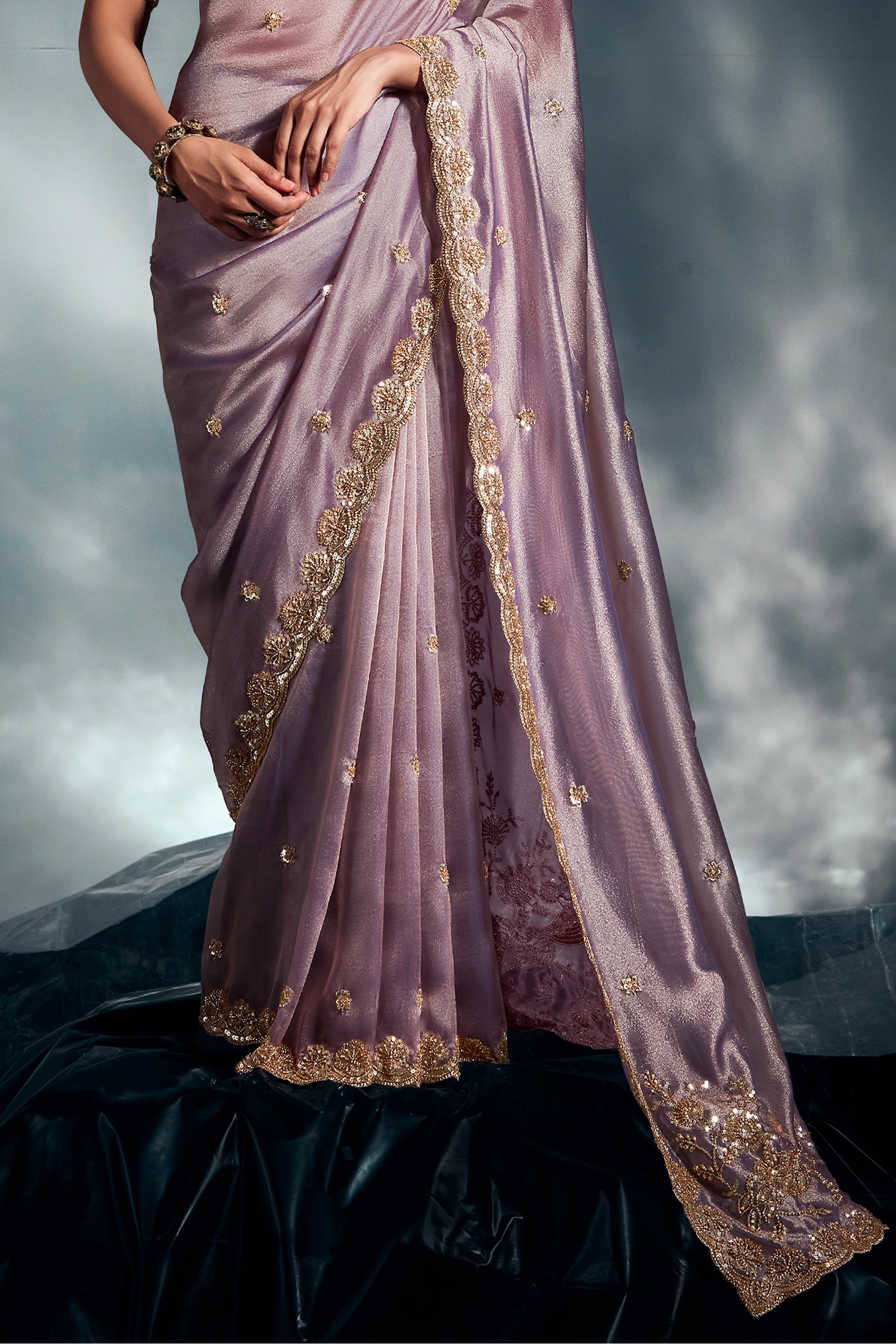 lilac-purple-embroidered-tissue-silk-saree-sar10219_6_Sareebuta.com