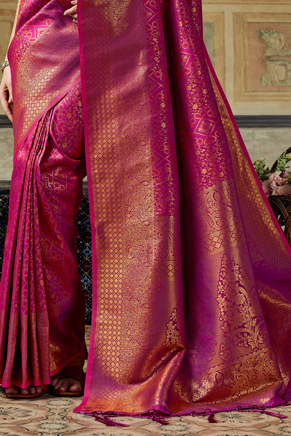 Magenta Pink Woven Silk Saree-SAR12914_6_SareeButa.com