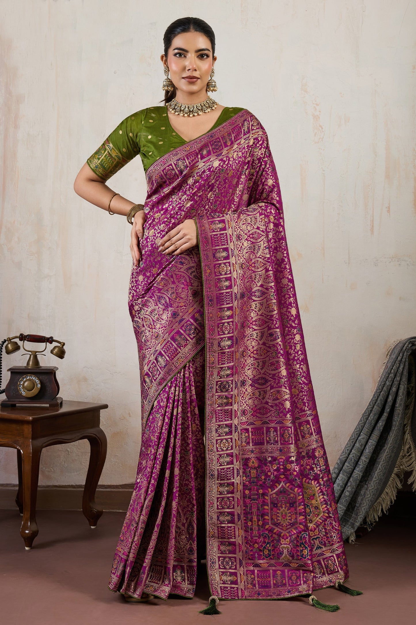 Magenta Pink Woven Soft Silk Saree-SAR10547_4_SareeButa.com