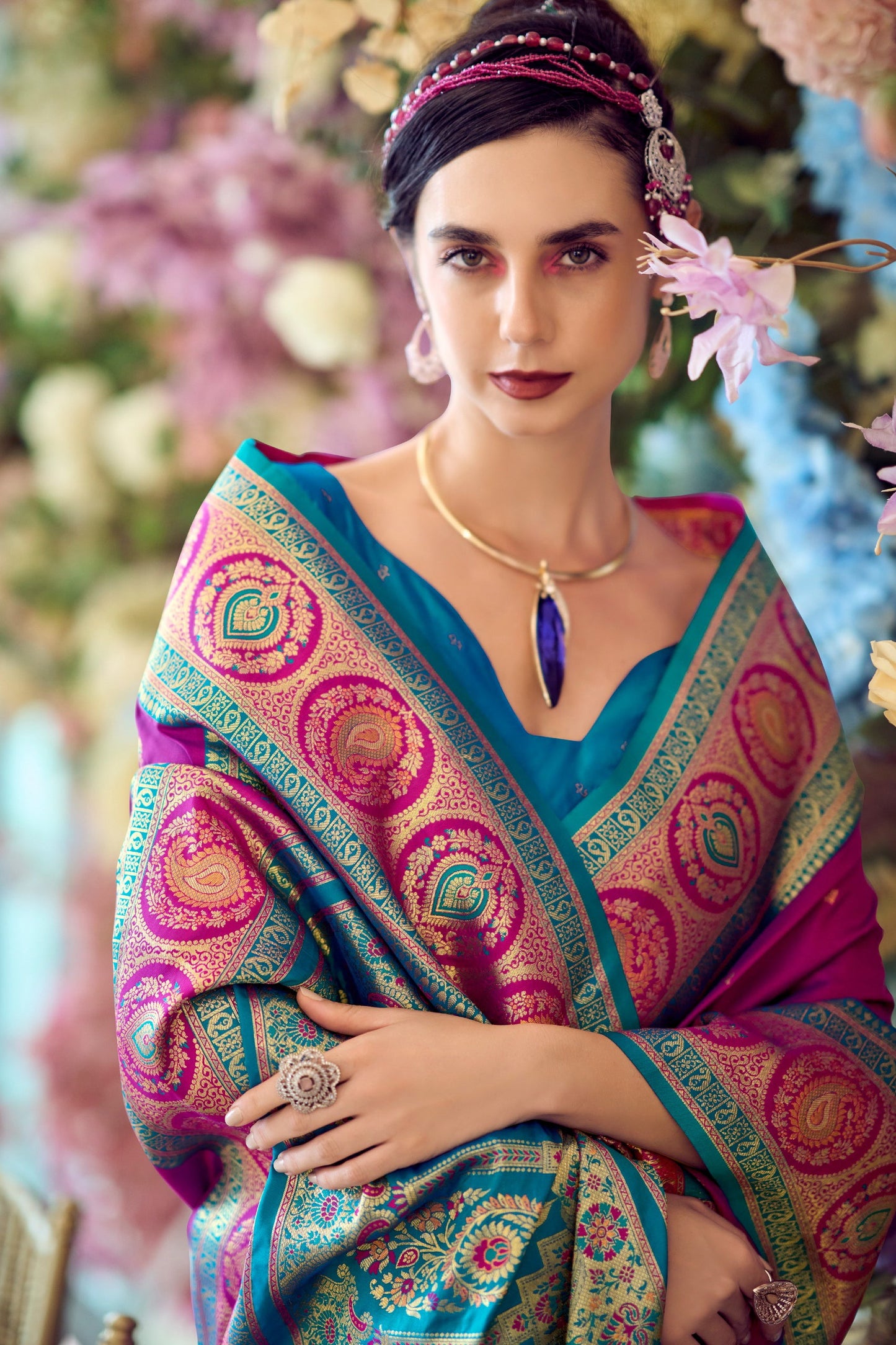 Magenta Woven Banarasi Silk Saree-ZB134348_2_SareeButa.com