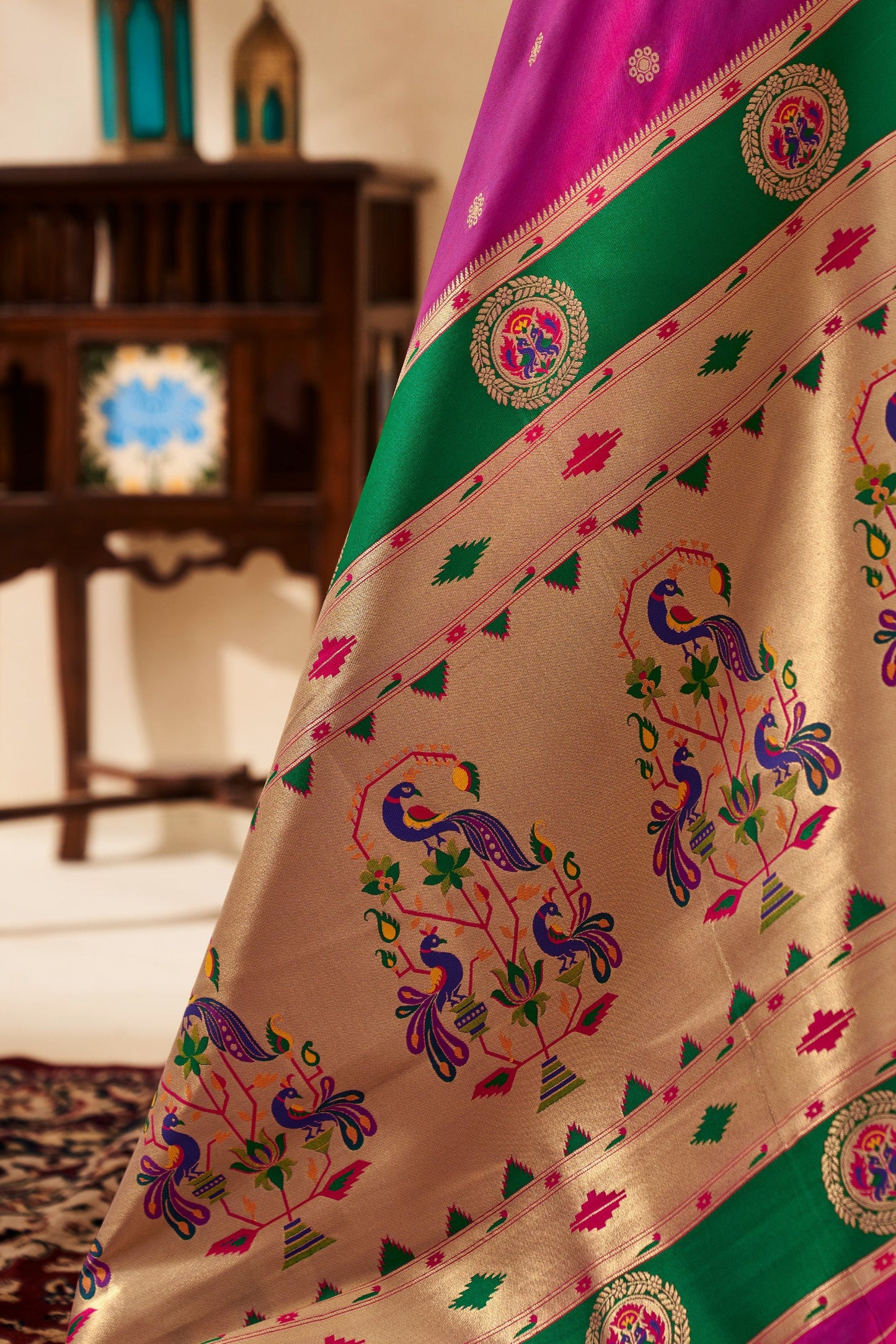 Magenta Woven Paithani Saree-ZB134711_3_SareeButa.com