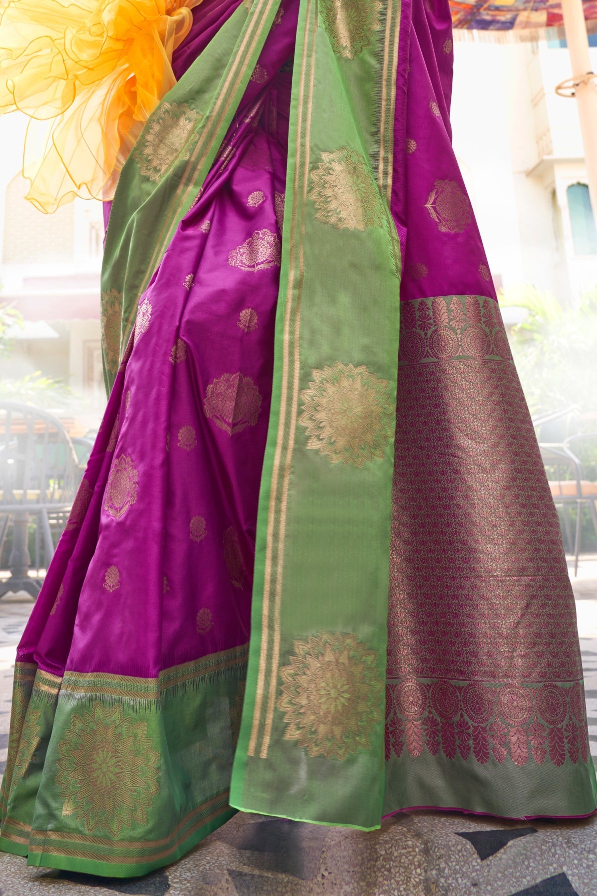 magenta-woven-silk-saree-zb132671_4_SareeButa.com