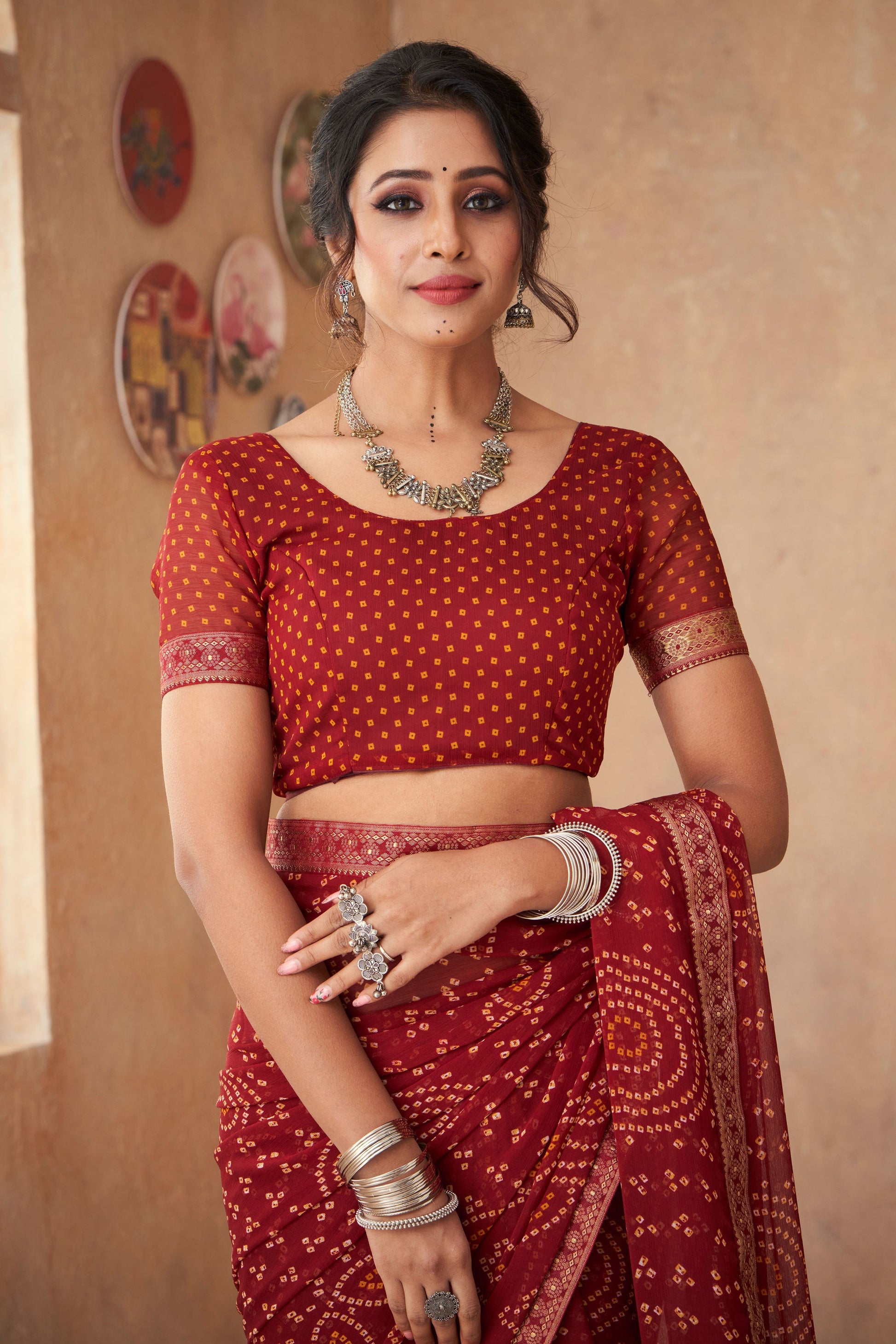 maroon-chiffon-printed-bandhani-saree-zb131330_3_SareeButa.com